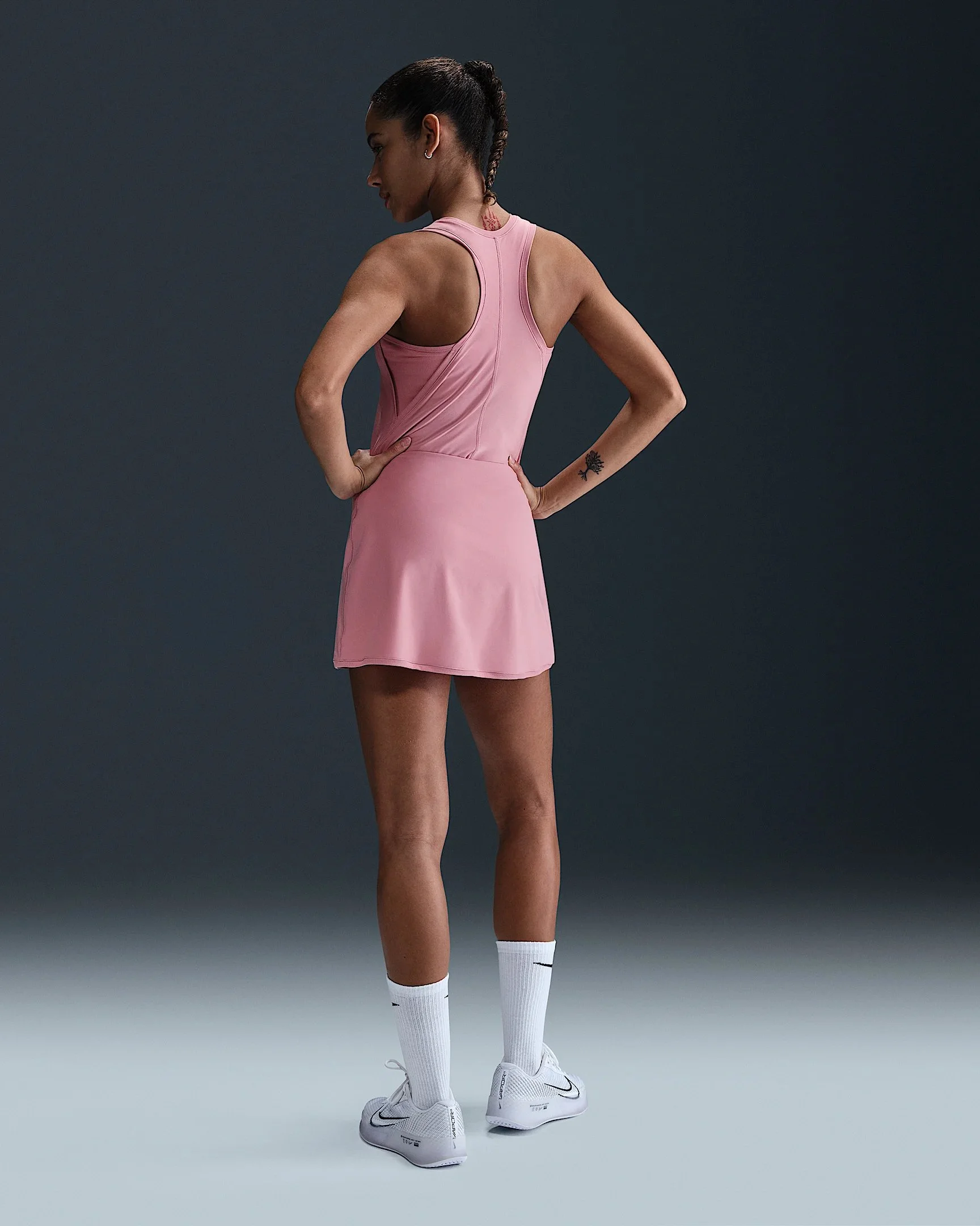 W+NK+DF+VCTRY+TANK (19).jpeg