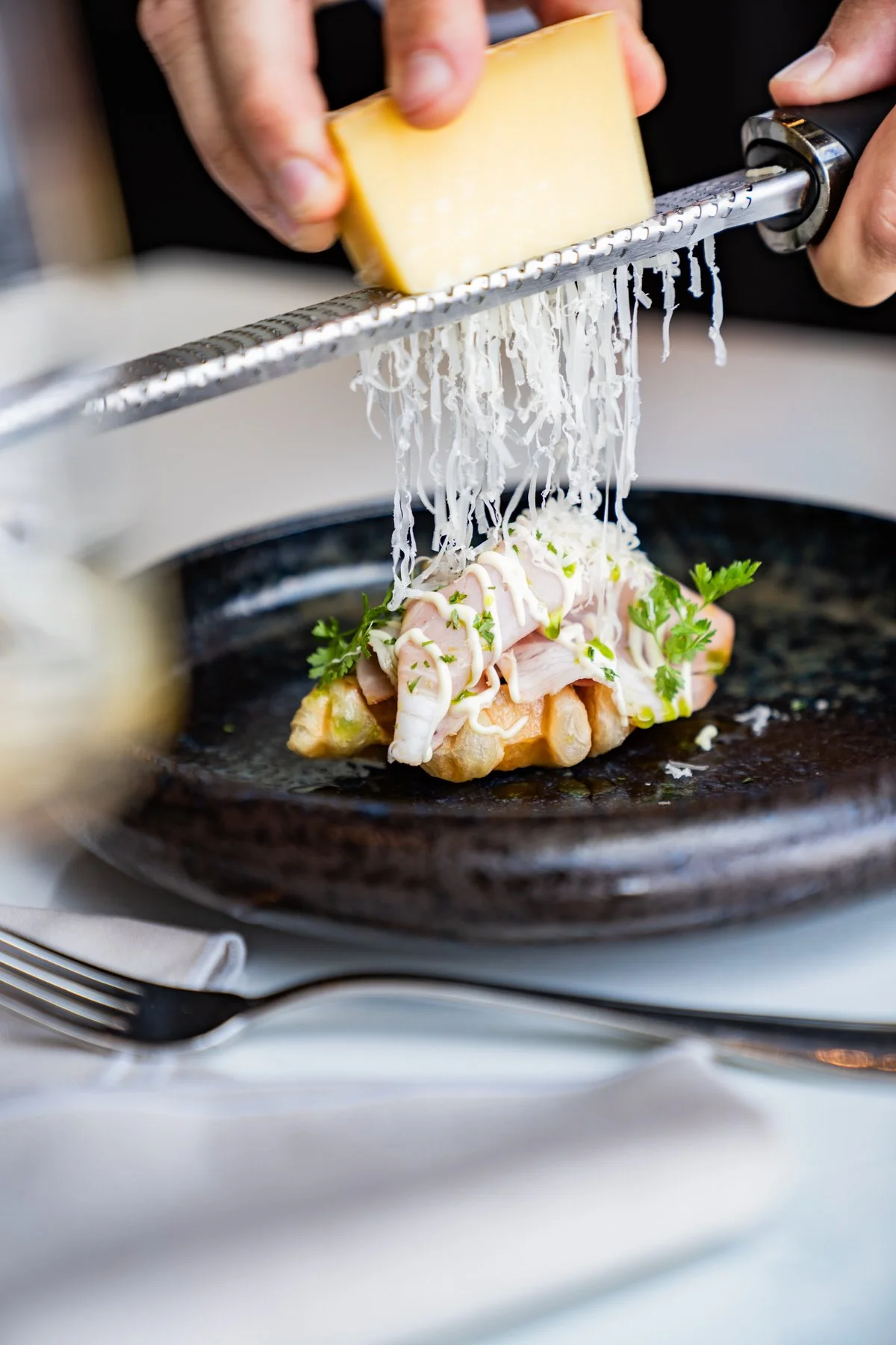 Editorial Food Fotografie für Feinkost Käfer in Frankfurt – ästhetische Inszenierung von Gourmetküche