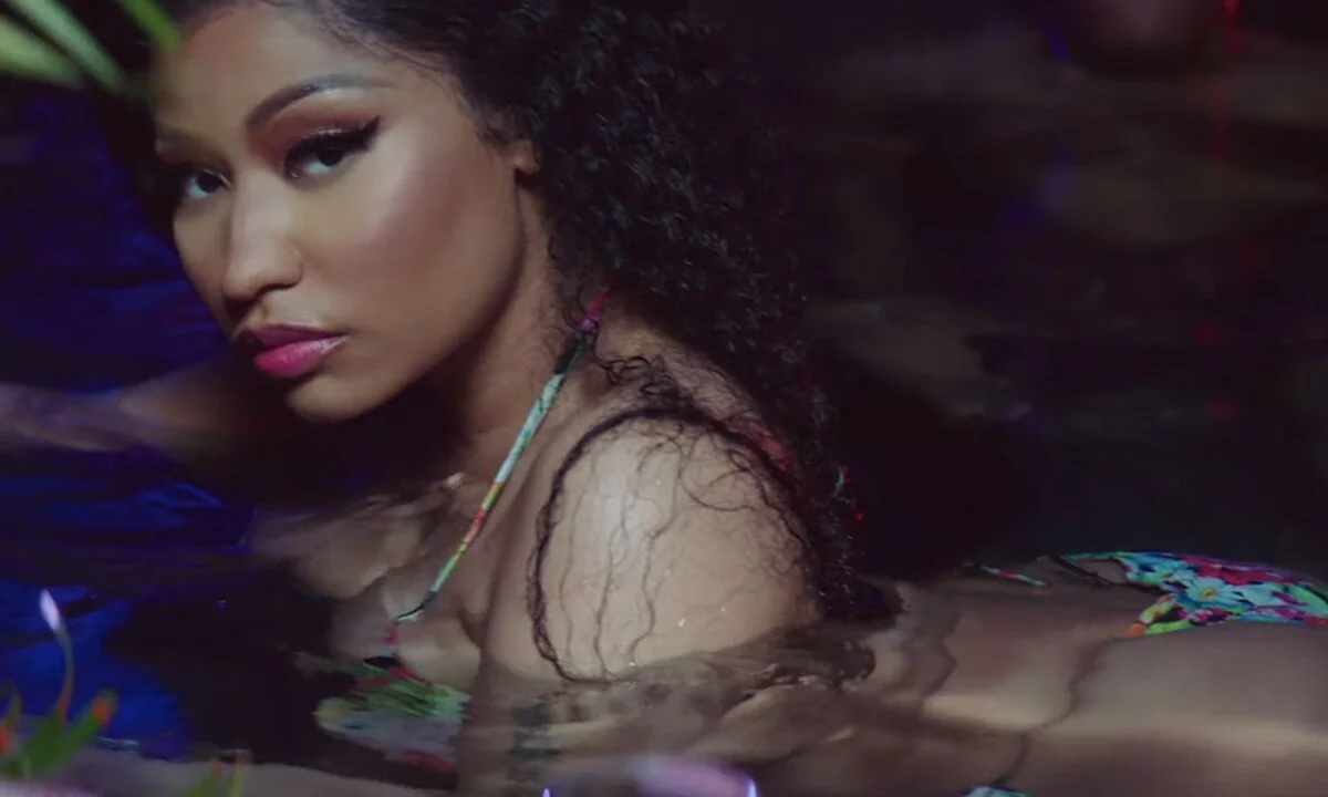 Review: Nicki Minaj, "MEGATRON"