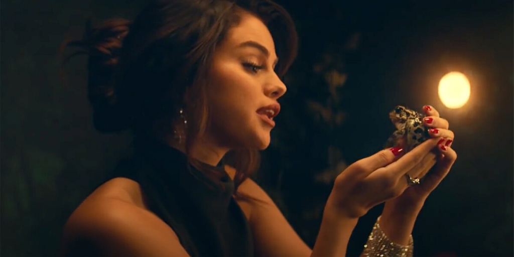 Selena Gomez - Rare (Pop Up Video) 