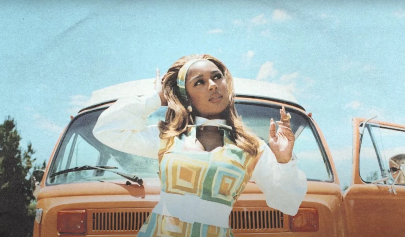 Track Review: Victoria Monét, "Coastin'"