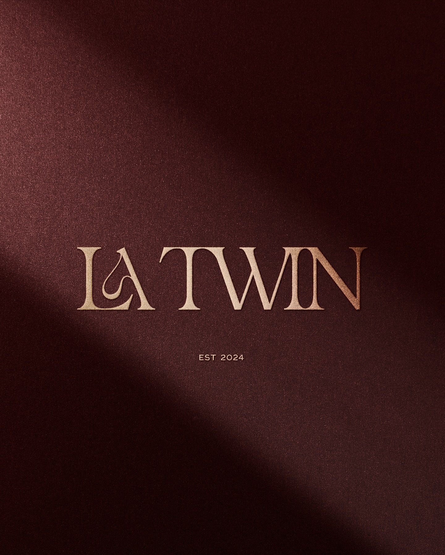 A preliminary logo concept which evolved during the early design phase for a high-end fashion brand set to launch later this year

The final phase is worth the wait ✨

#branddesign #logodesinger #fashionbrand