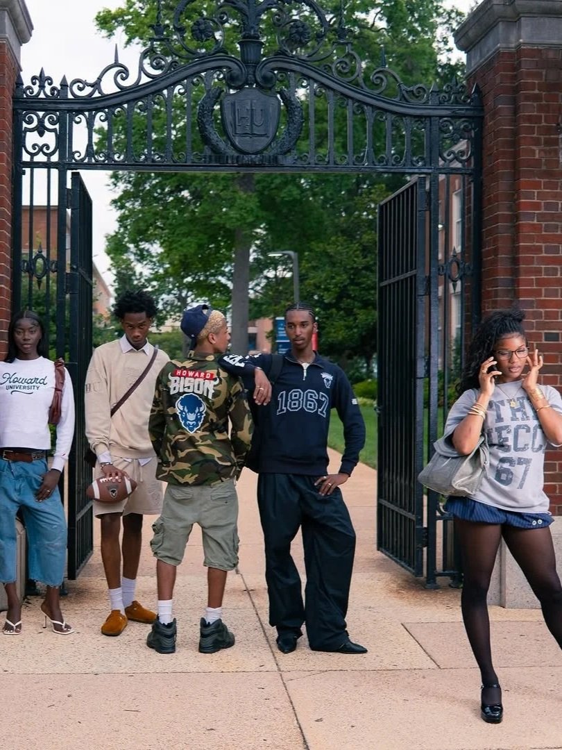 ELITE: HOWARD BOOKSTORE (AUGUST 2025)