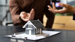 Is It Better To Buy Now or Wait for Lower Mortgage Rates?
