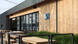 Best Waterfront Wine Bar in Seattle You Need to Try