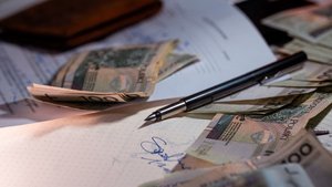 Buying a Home in Seattle With Student Loans: What Lenders Actually Look At