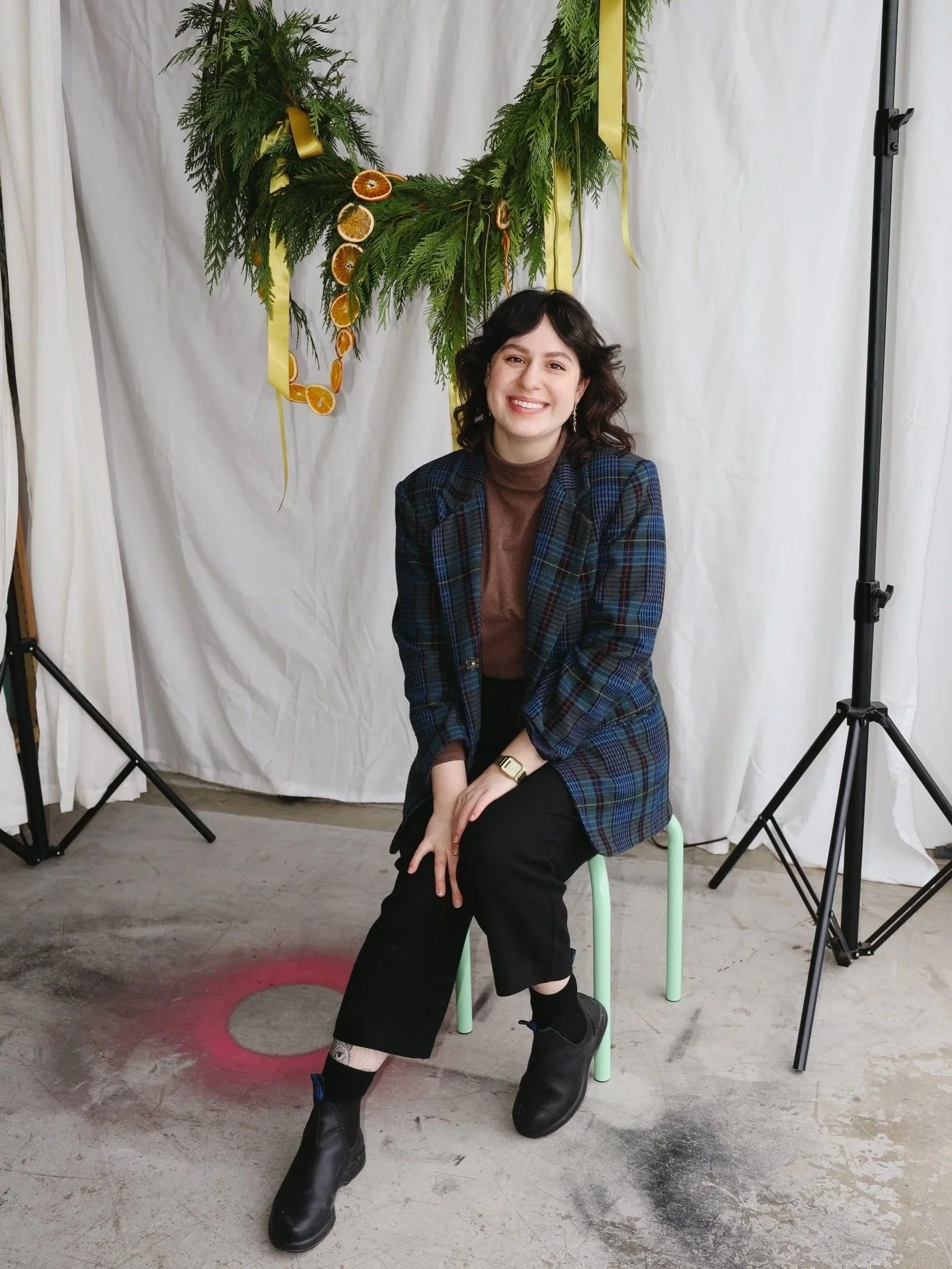 POV you get to see my smiling face while shopping my winter wares IRL this season!!! 💫🌟 I&rsquo;m doing two pop ups in December and you should come say hi at either/both:

Enbridge Centre | December 4
11 - 1pm 
I just taught a super fun wreath work