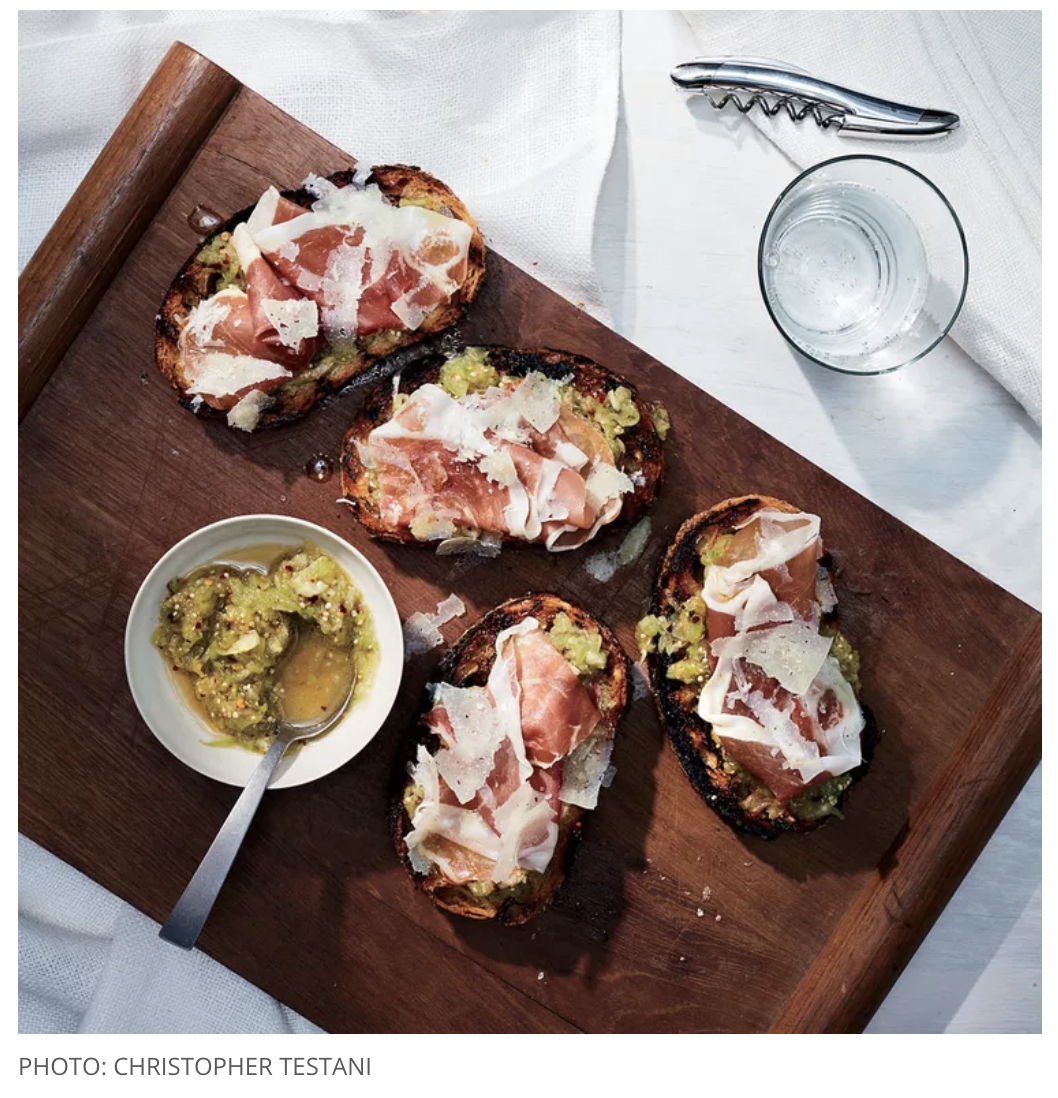 Tomatillo Toasts with Prosciutto and Manchego