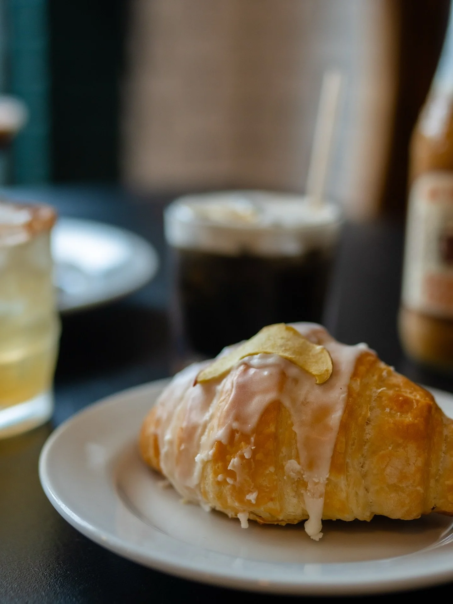 Meet the star of the season: our Apple Hill Butter Croissant. 🥐✨

Housemade, flaky layers filled with apple butter and topped with our signature vanilla glaze = basically autumn wrapped in pastry. 🍎🍂

She&rsquo;s buttery, sweet, and bringing all t