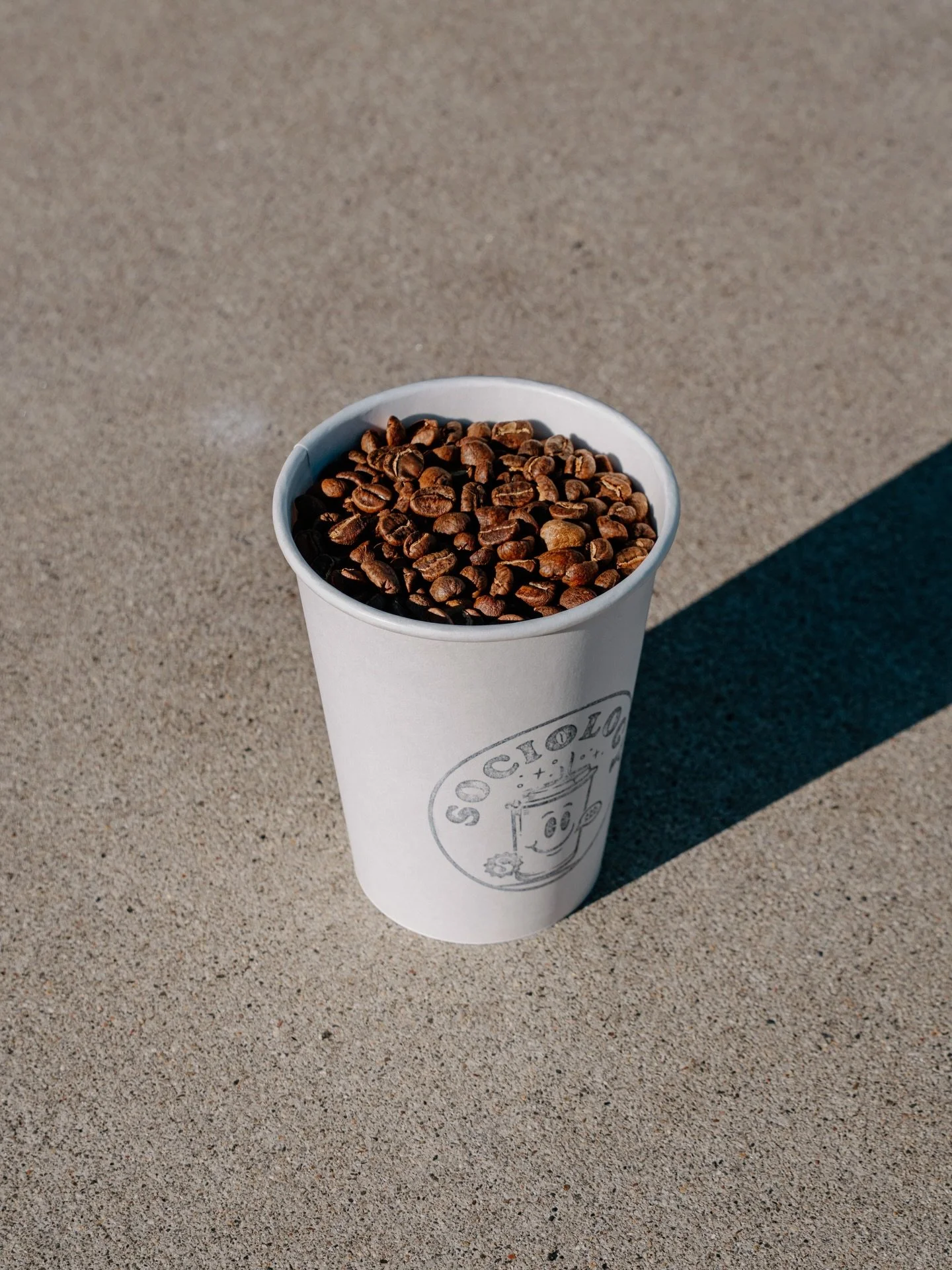 We roast our beans in-house, but not just for the flex.

We were passionate about finding a way to roast that&rsquo;s better for the planet, better for farmers, and better for the coffee industry as a whole. So we roast on an all-electric, ventless r