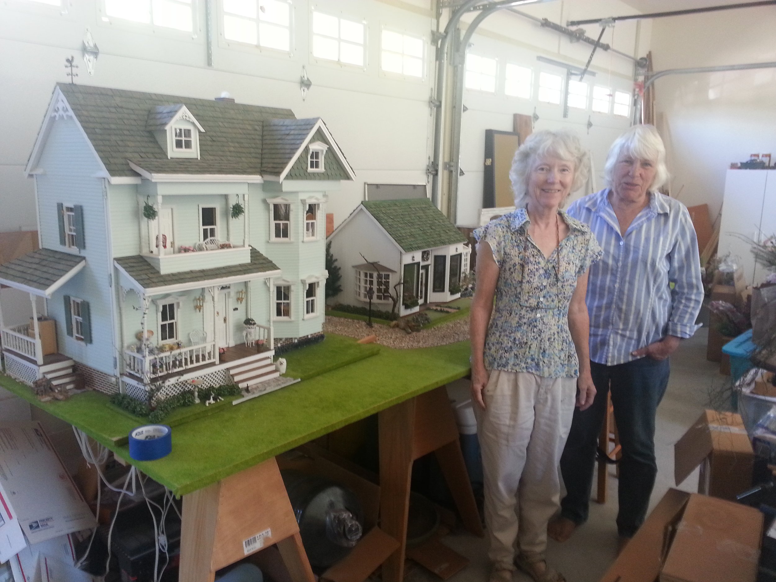 Kona side Miniaturist