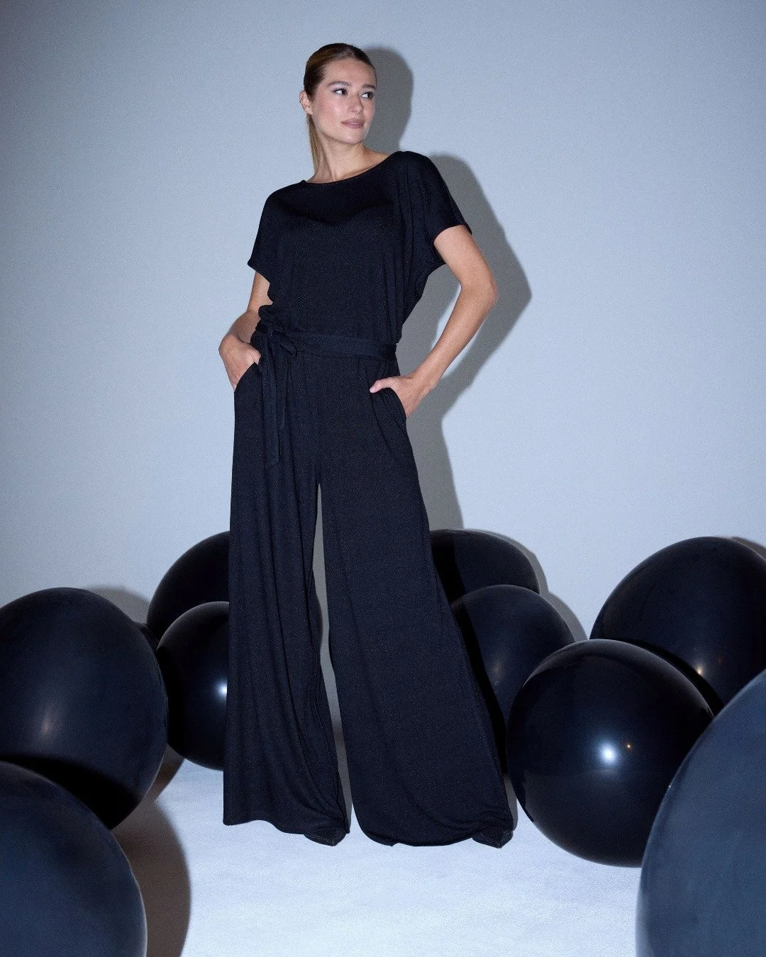 Smith&amp;Soul collection 'Party 25'
Check out the new collection in our stores and at the retailer of your choice.
#wewearsmithandsoul #smithandsoul #smithandsoulfashion #winterfashion #fashionforsophisticatedwoman #partyfashion  #collectionwinter  