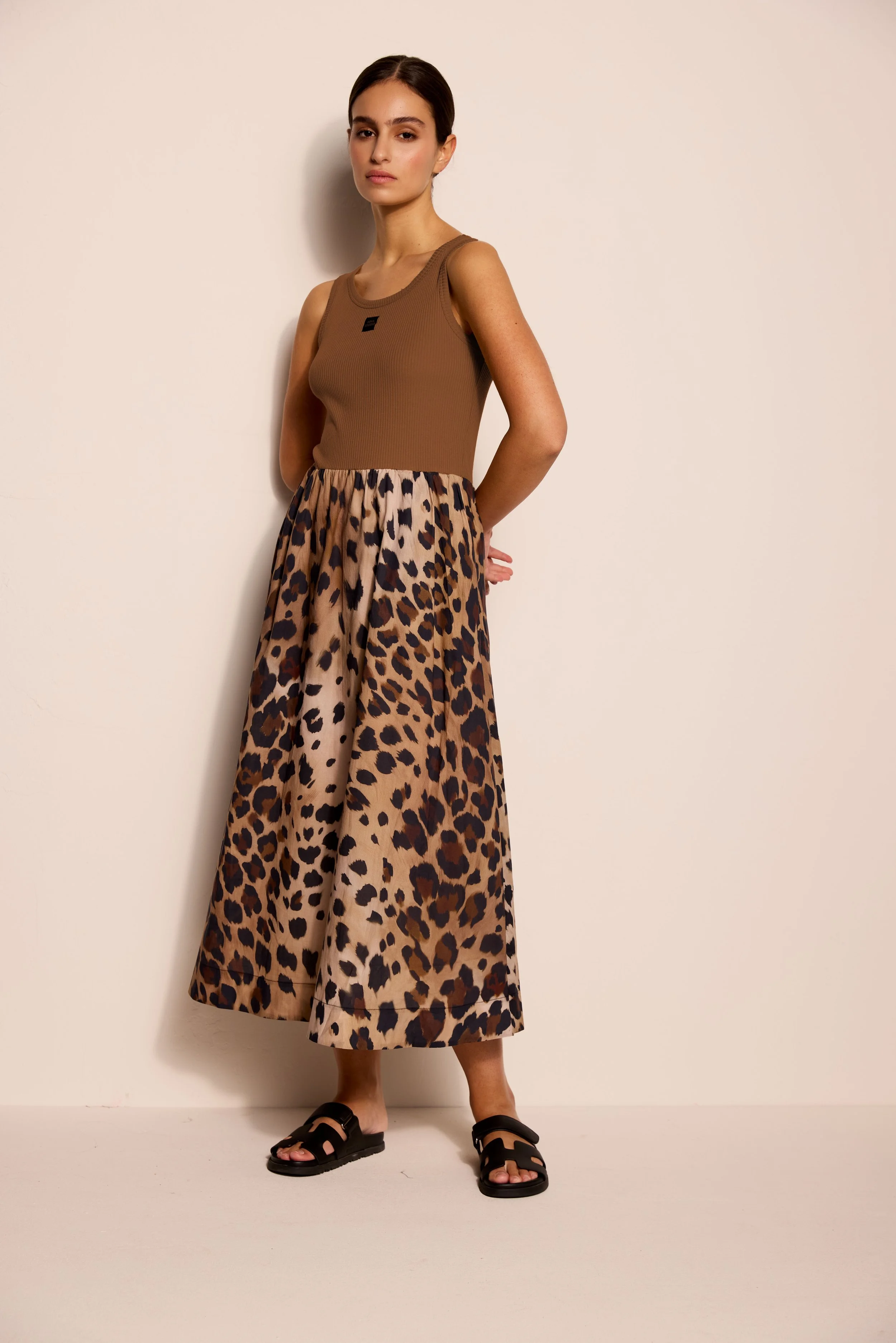 11_2025_smith&soul_lookbook_motiv_37_29809_master.jpg