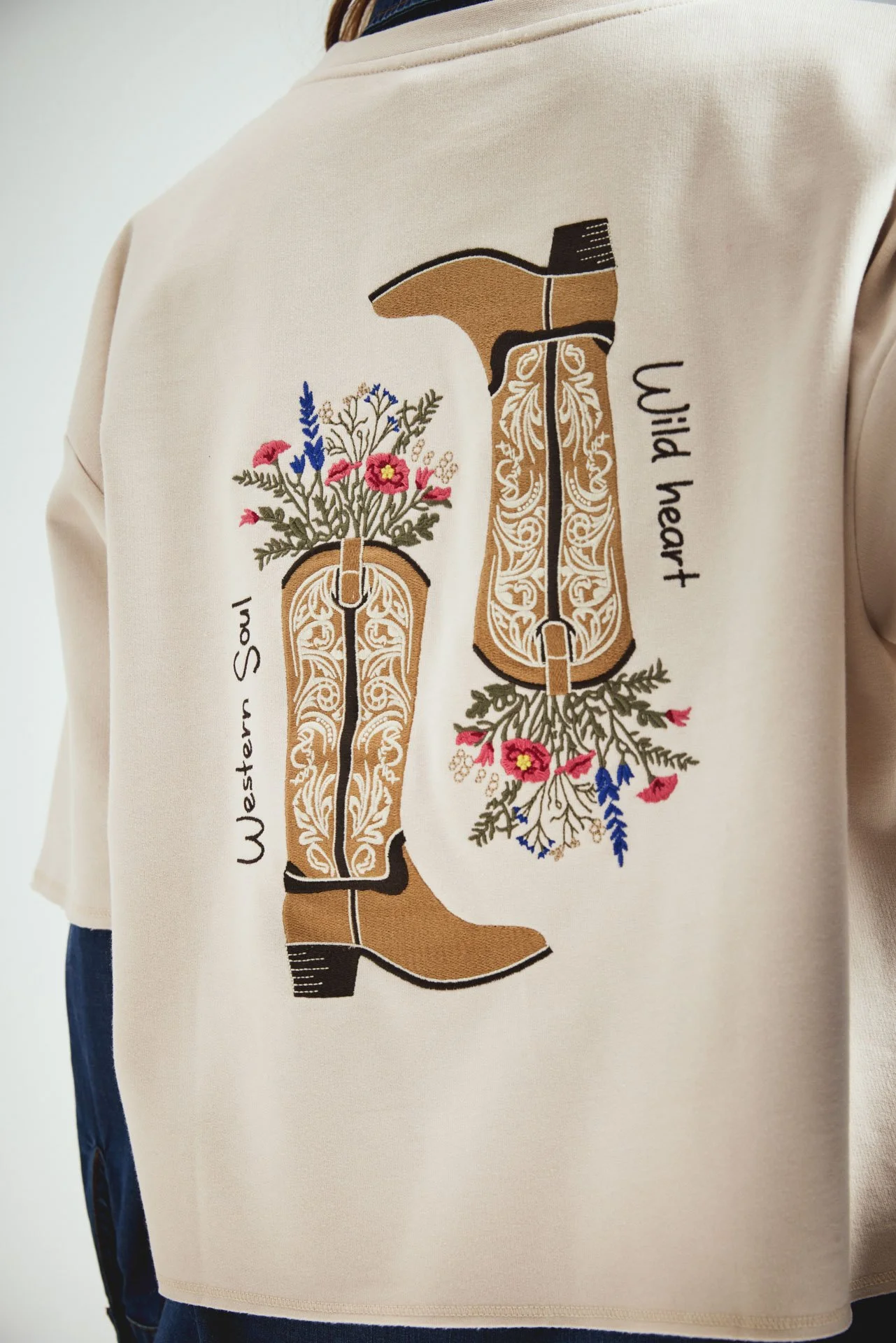 03_2026_Smith&Soul_lookbook_motive34_39135_master.jpg