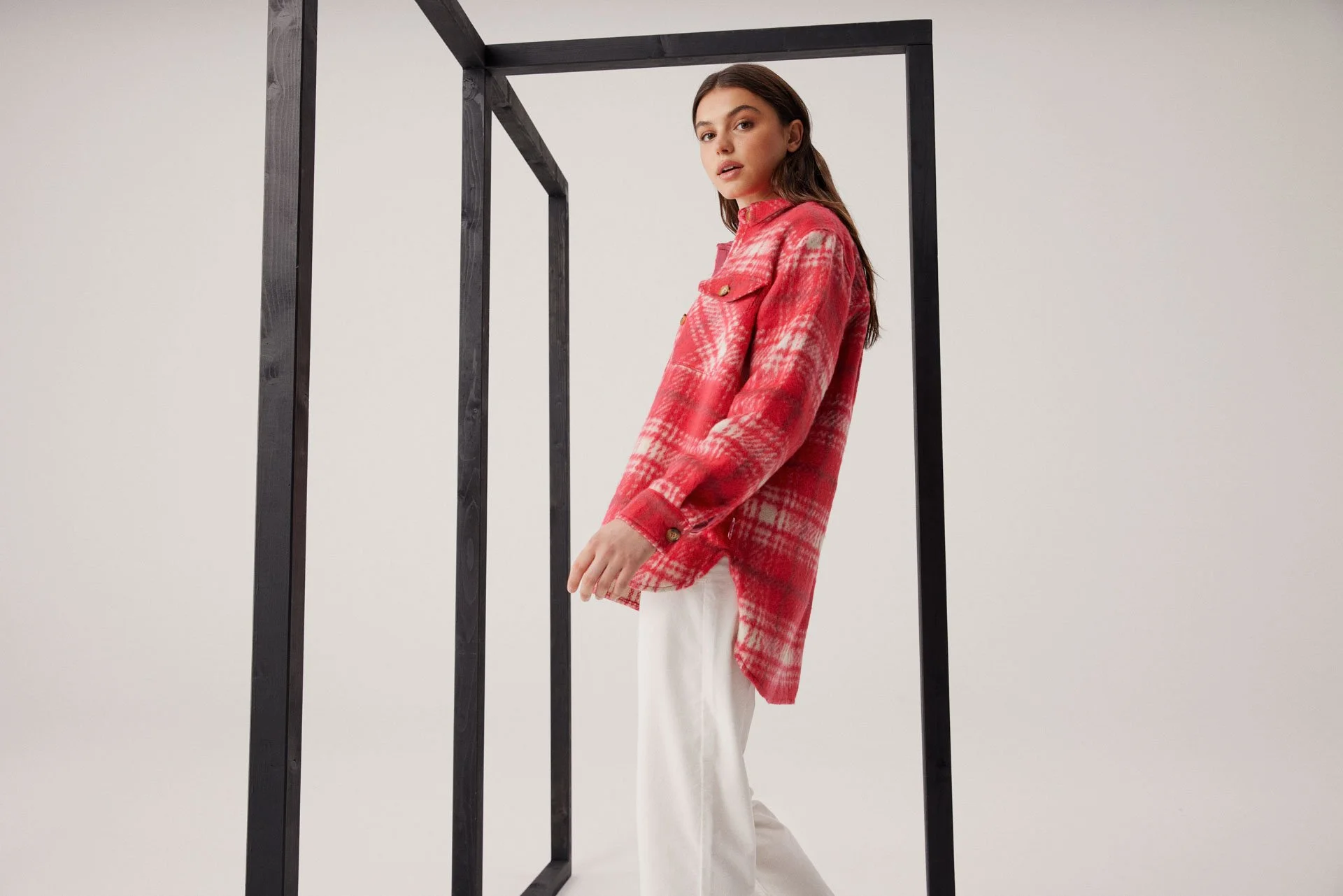 CHECKS JACKET
1123-1154
SWEATSHIRT
1123-1119
CORD PANTS
1123-1157