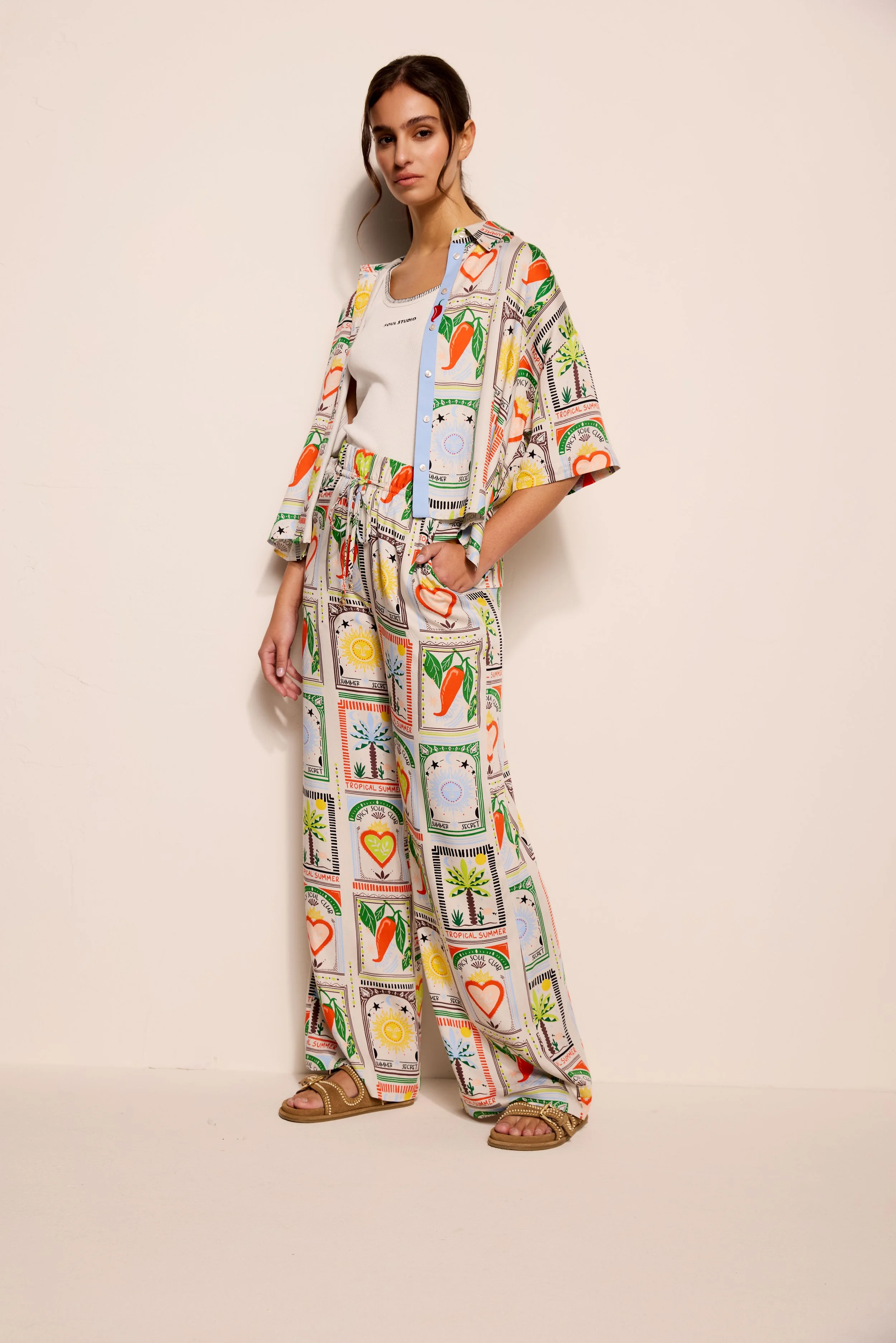 11_2025_smith&soul_lookbook_motiv_25_29450_master.jpg