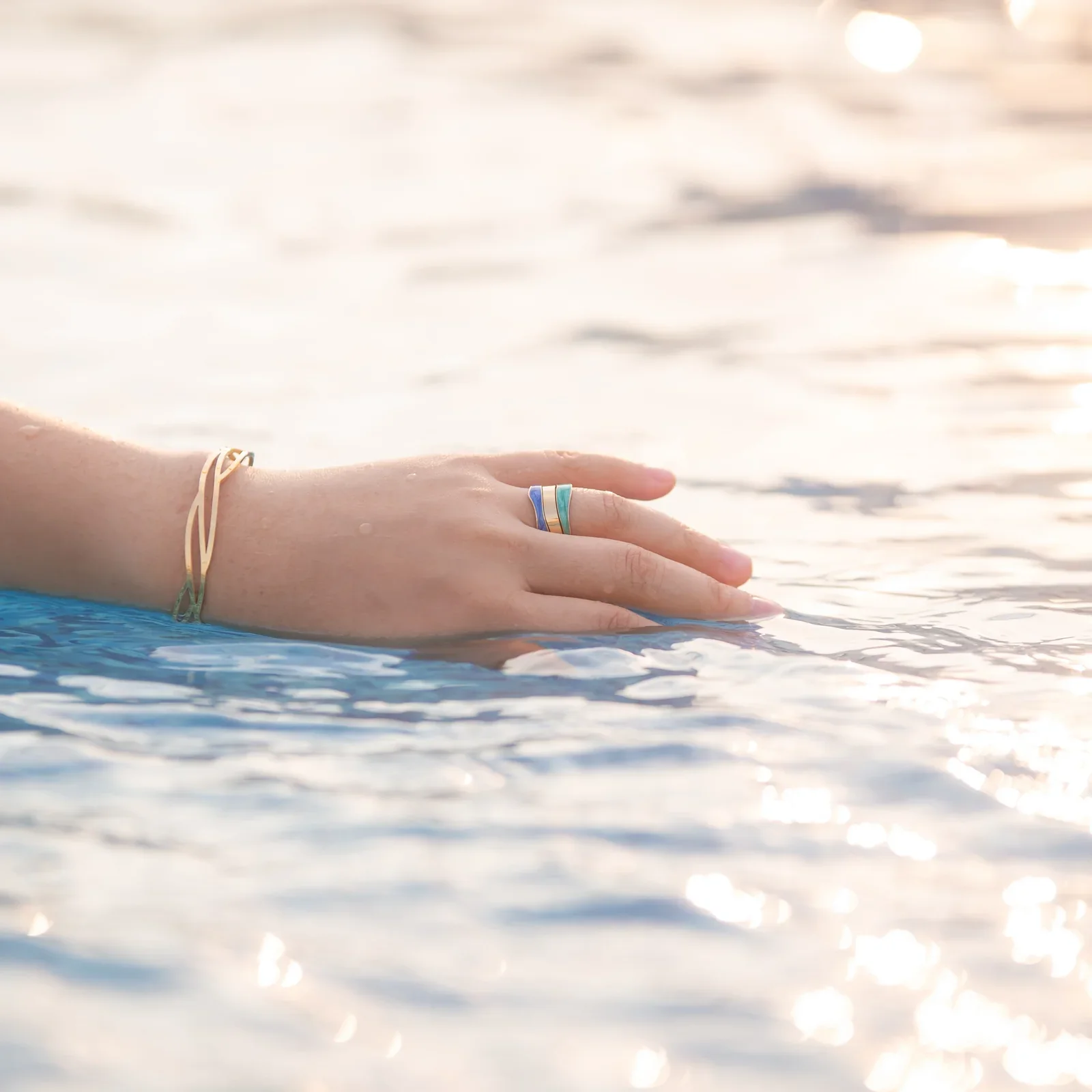 parting waters ring 02.webp