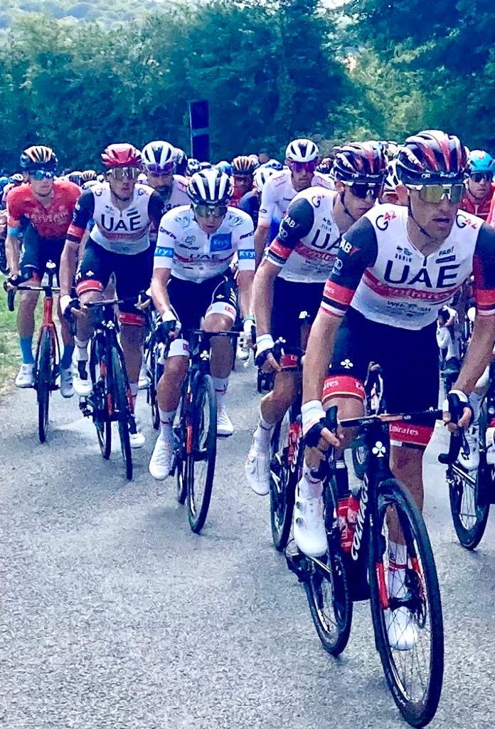 Live Pro Cycling at the Black Horse