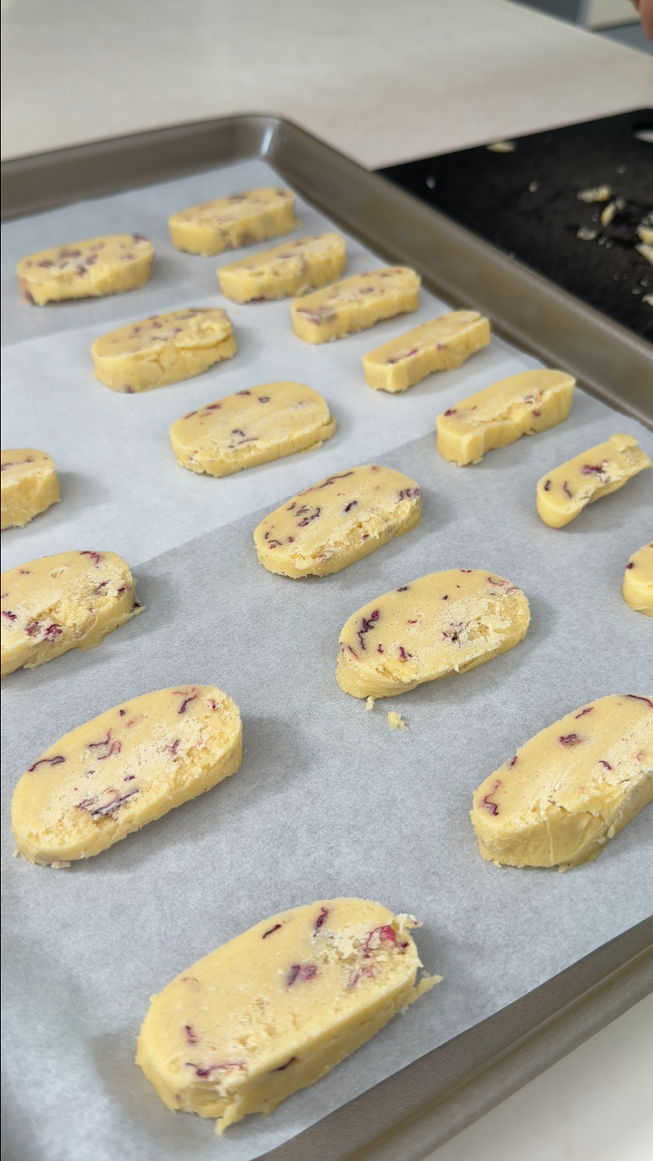 TheCharlotteMei Recipe - Rose Petal Shortbread 1.png
