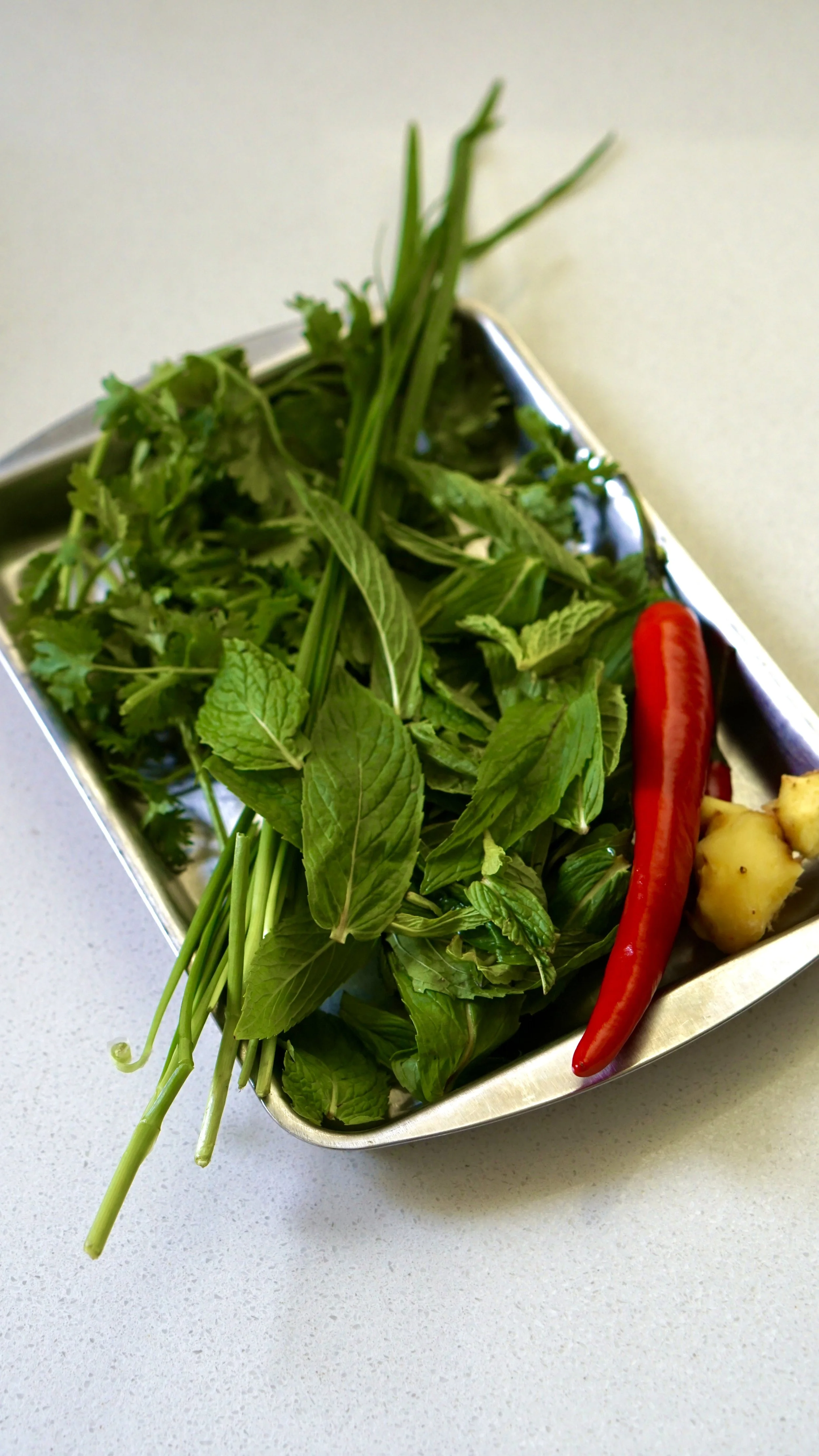 TheCharlotteMei Recipe - Beef & Mint Stir-Fry 5.JPG