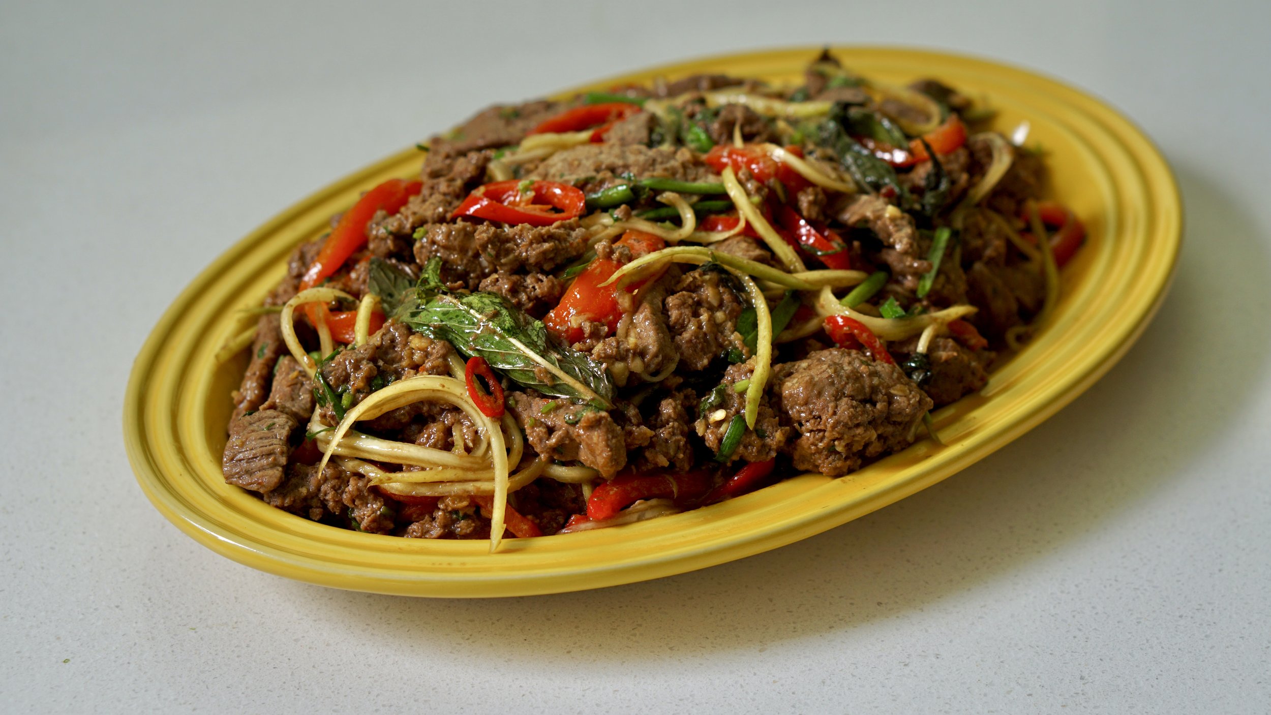 Beef &amp; Mint Stir-Fry (Dai-Style Beef)