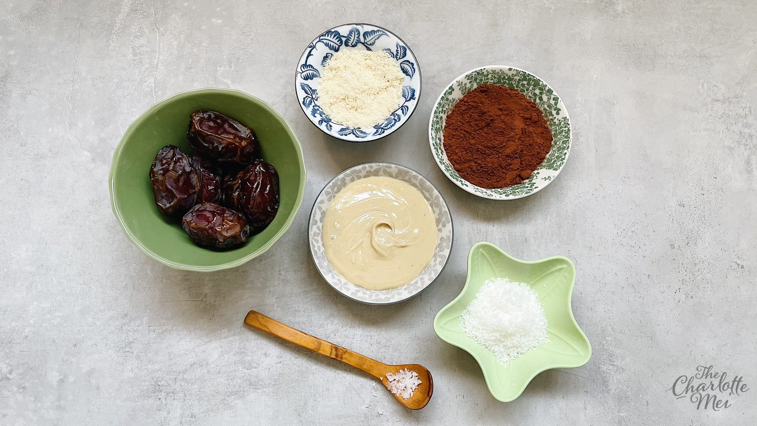 TheCharlotteMei Recipe - Date & Nut Energy Balls