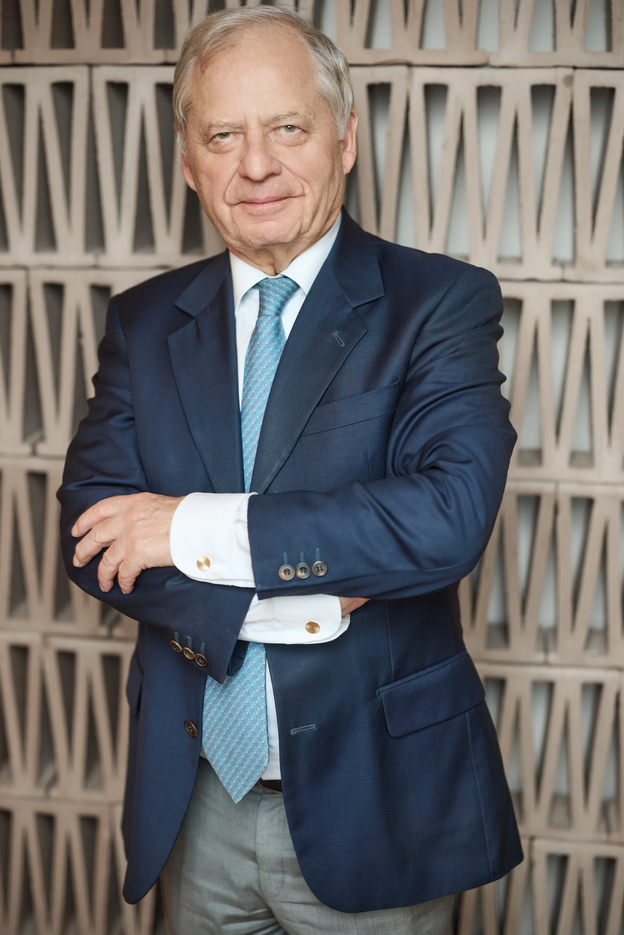  Bruno Lebrun  
Eu & Competiton     
    Email
   
 
    View profil
   
