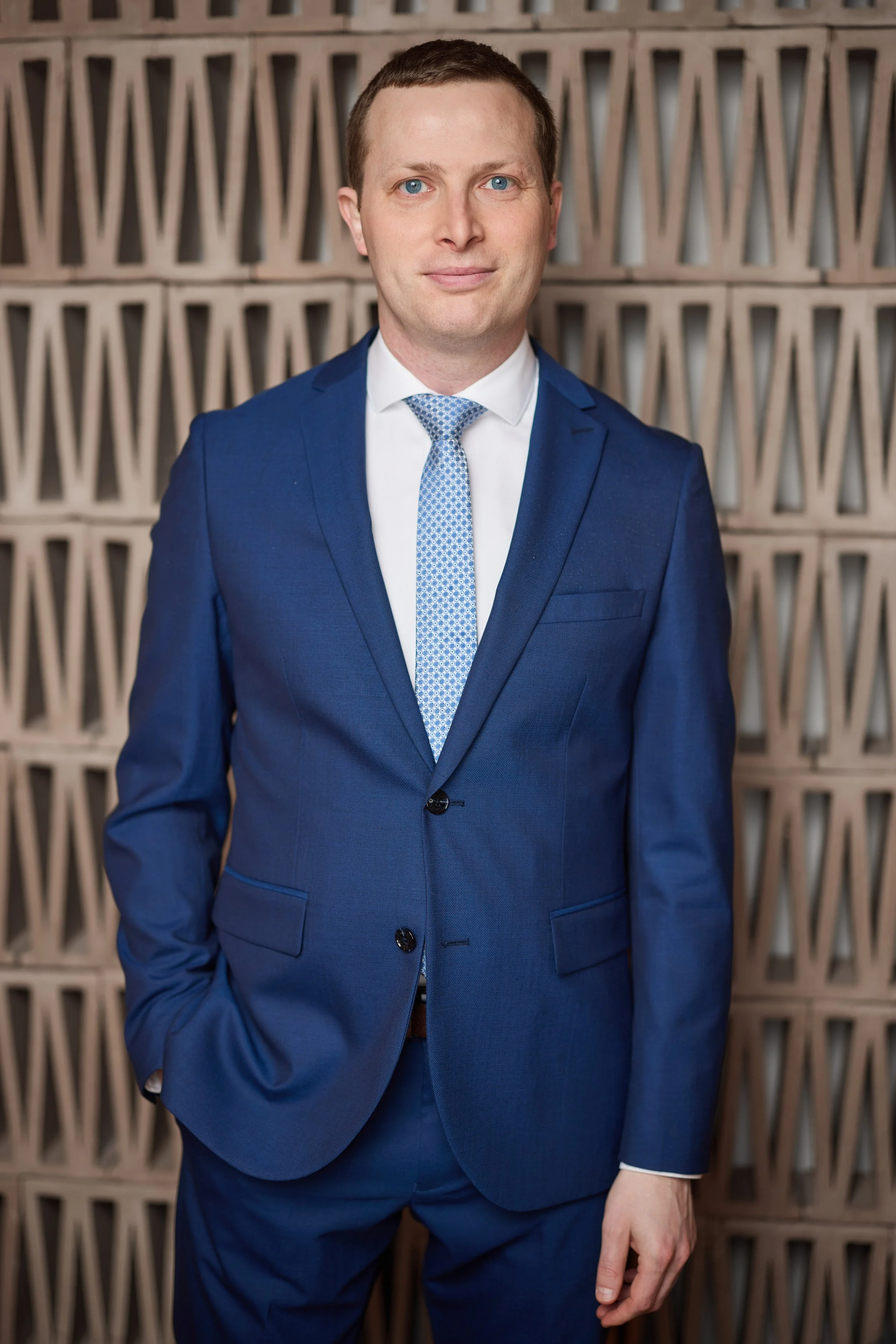Nino De Lathauwer
 Corporate, M&A & Private equity