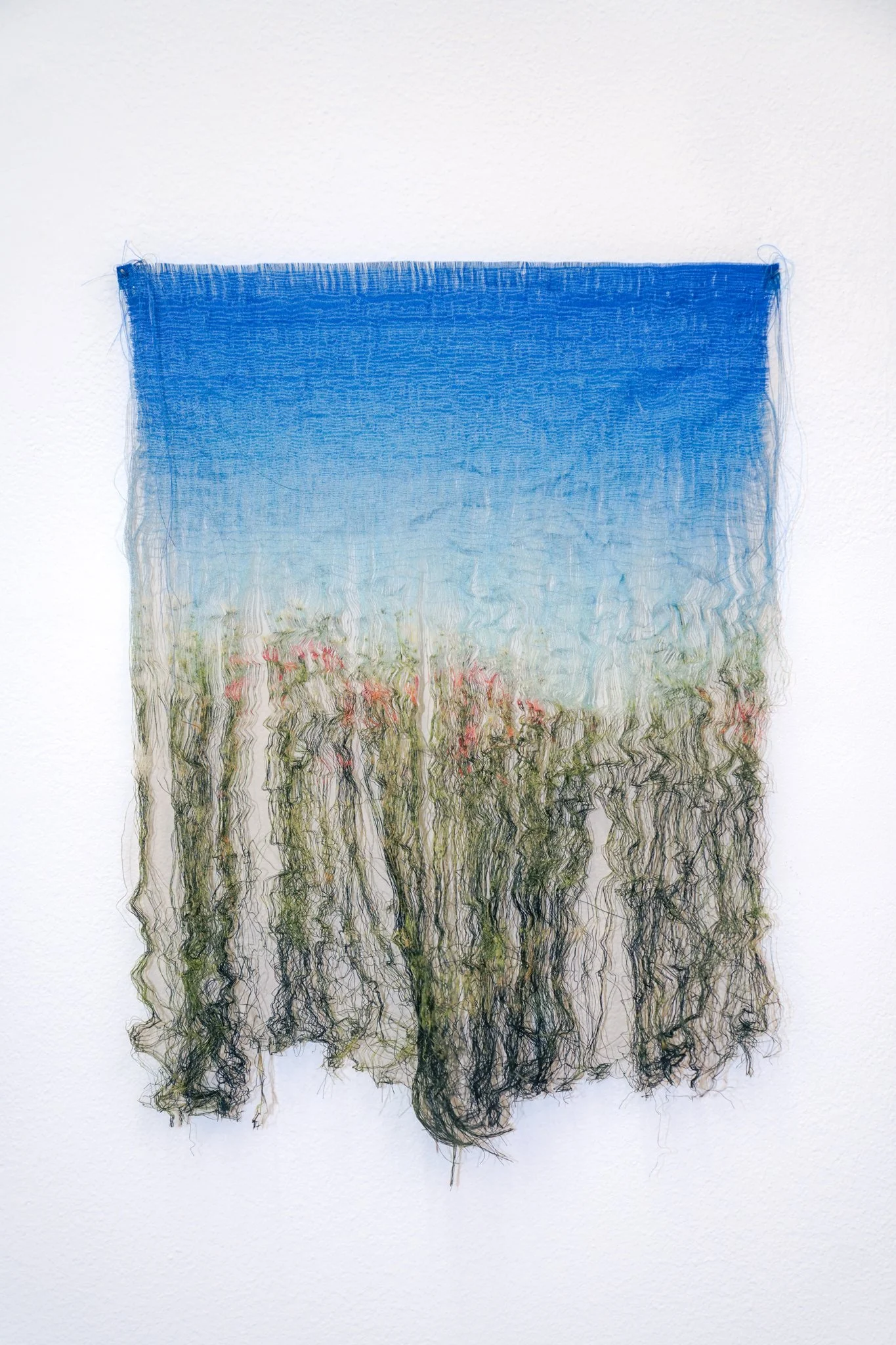 'Maneuvering Fibres', 2023. Edition 5 of 8. Silk, silver. 30 x 20 cm. Supported by Statens Kunstfond for 'Maneuvering Fibres', Bladr, Copenhagen. Photography: Gianmarco Pedrini. Private collection.
