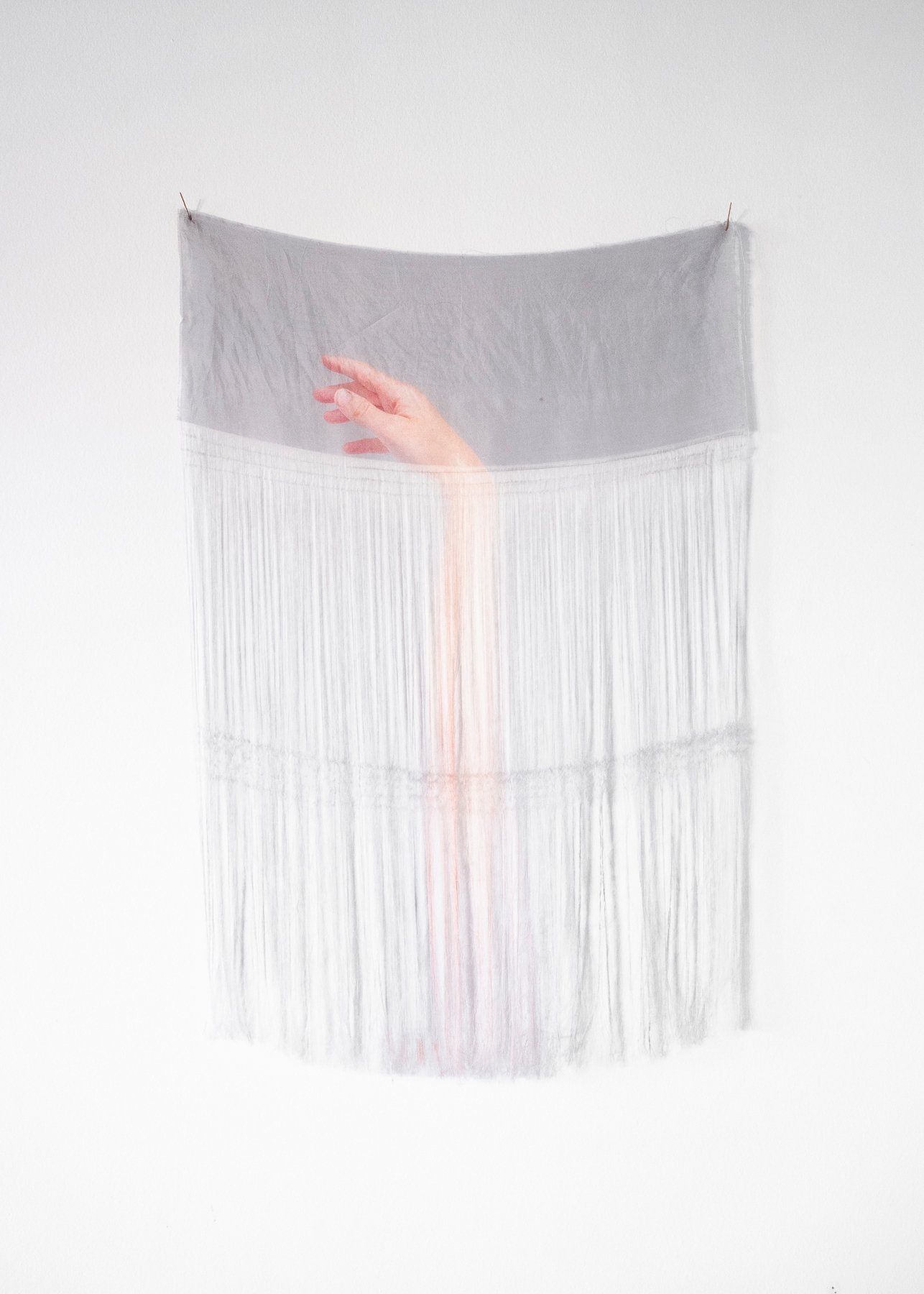 'Loose Gathering #1', 2020
Silk. 62 × 43 cm.
Shortlisted for and exhibited at 'The European Prize of Applied Arts',  WCC-Europe, Belgium; CCAM, Barcelona.
Private collection.