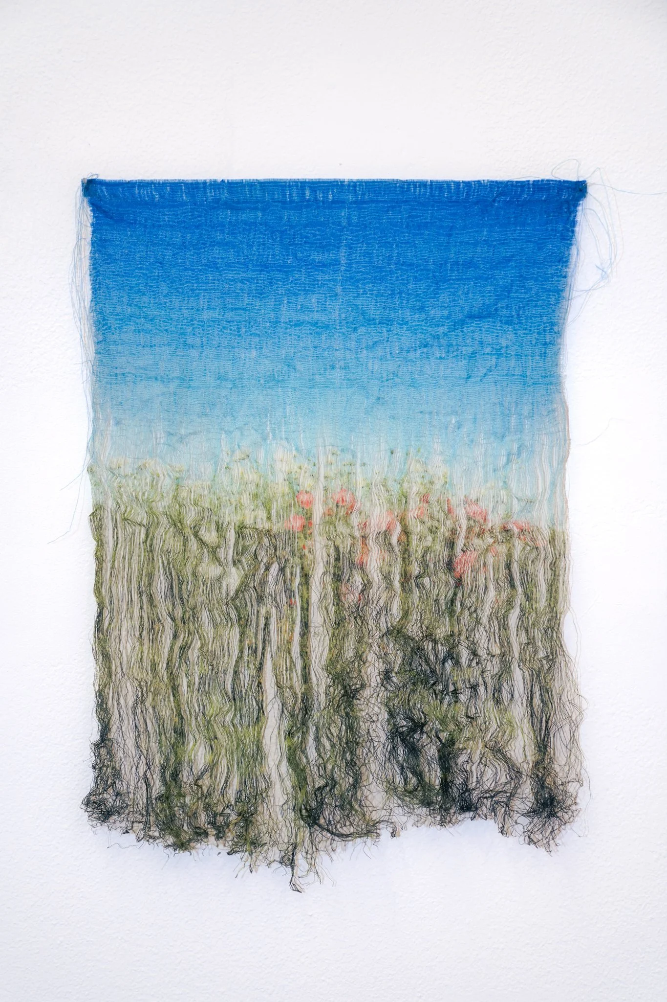 'Maneuvering Fibres', 2023. Edition 6 of 8. Silk, silver. 30 x 20 cm. Supported by Statens Kunstfond for 'Maneuvering Fibres', Bladr, Copenhagen. Photography: Gianmarco Pedrini. Private collection.