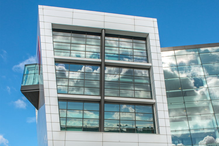 2015-09-30-17-49-47-atrium-university-of-south-wales-campus-cardiff-55-1-image5.png