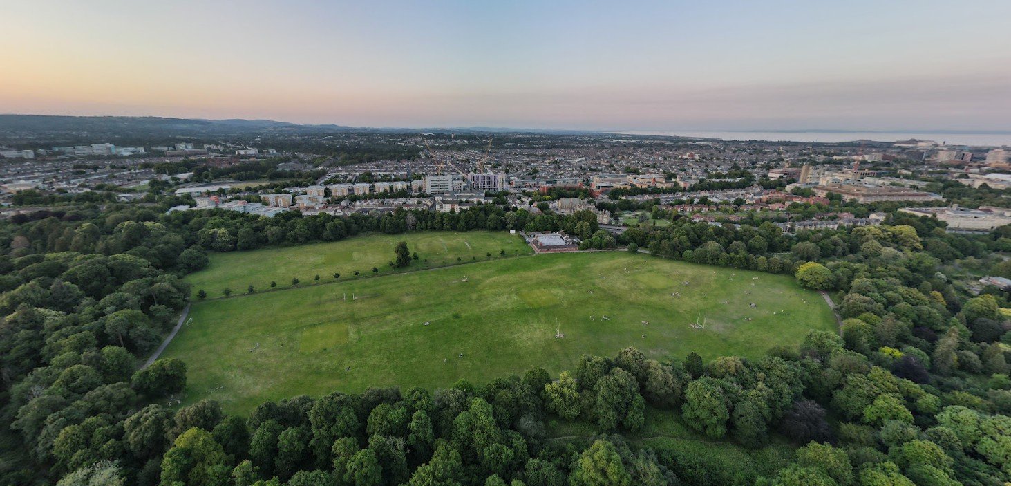 Blackweir Fields, Cardiff, CF10 3EA | Caeau Blackweir, Caerdydd, CF10 3EA