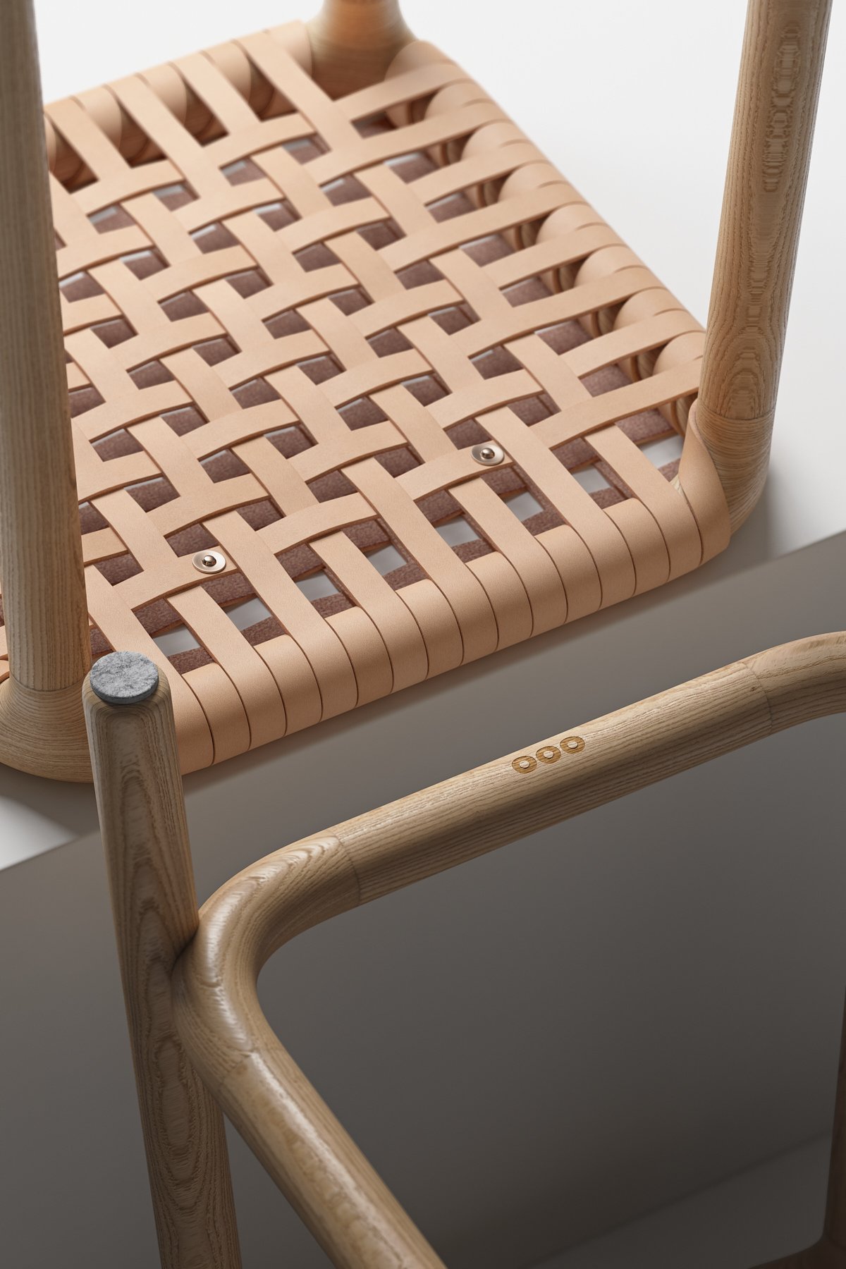 PREVIEW20211102_OOO_WeaveStool_S8b_felt_dark.jpg