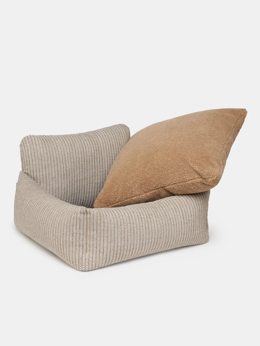 CUCCIA_02.jpg