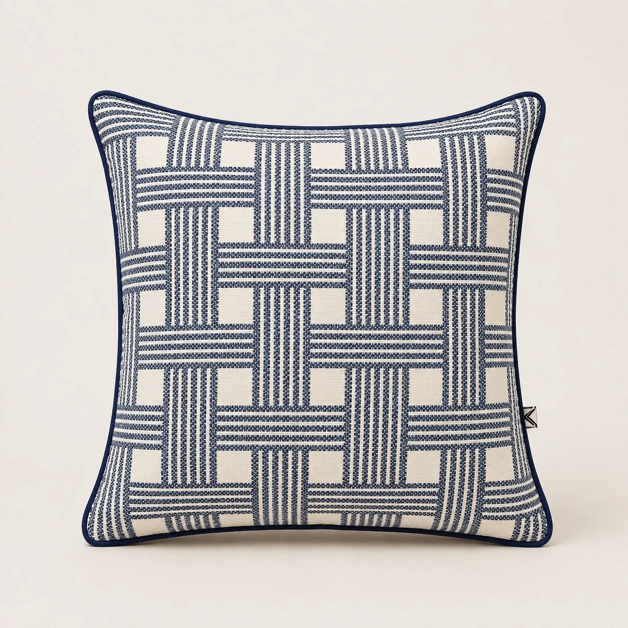 In_outdoor cushion.jpg