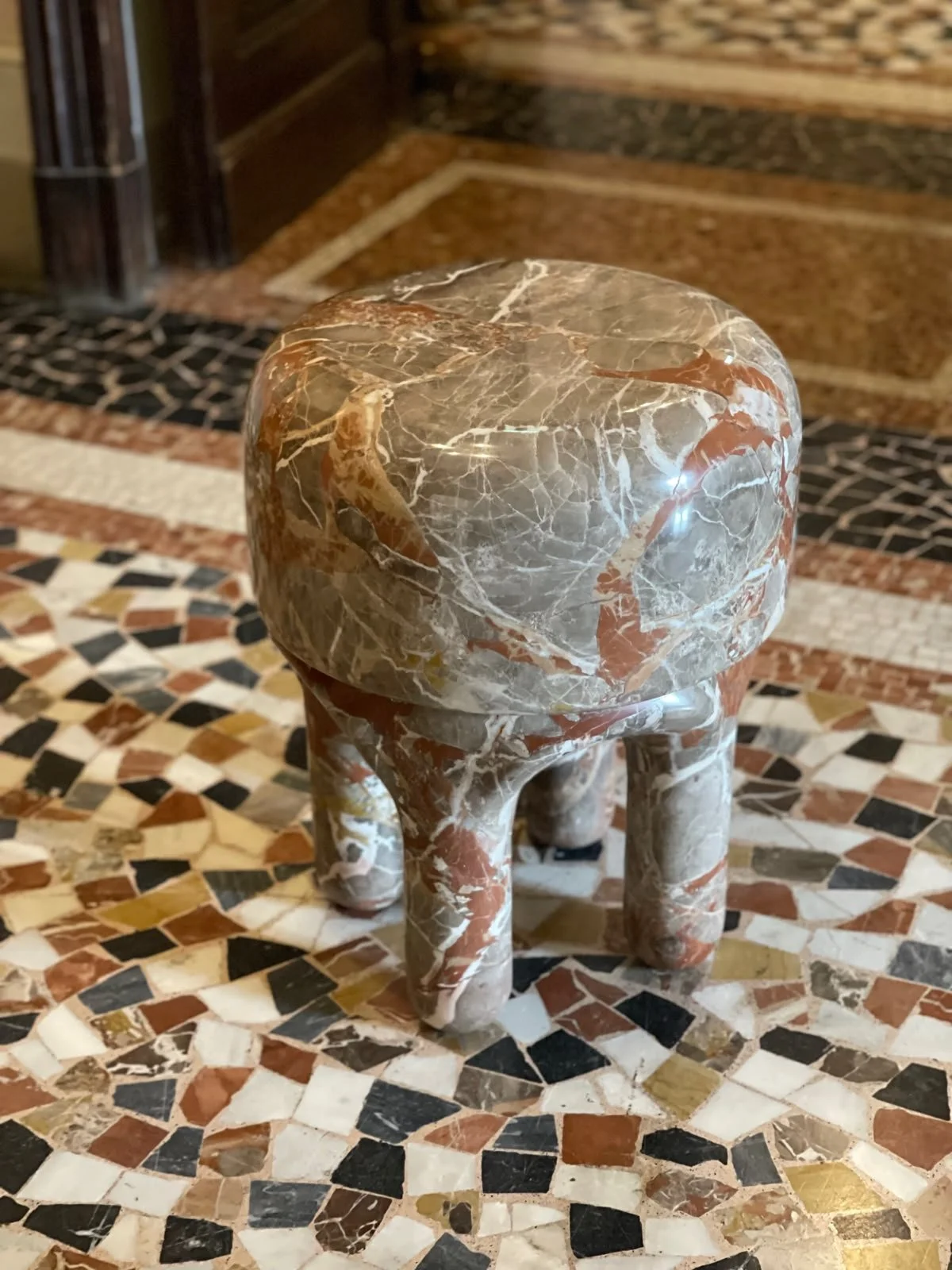 Medusa stool by Spinzi