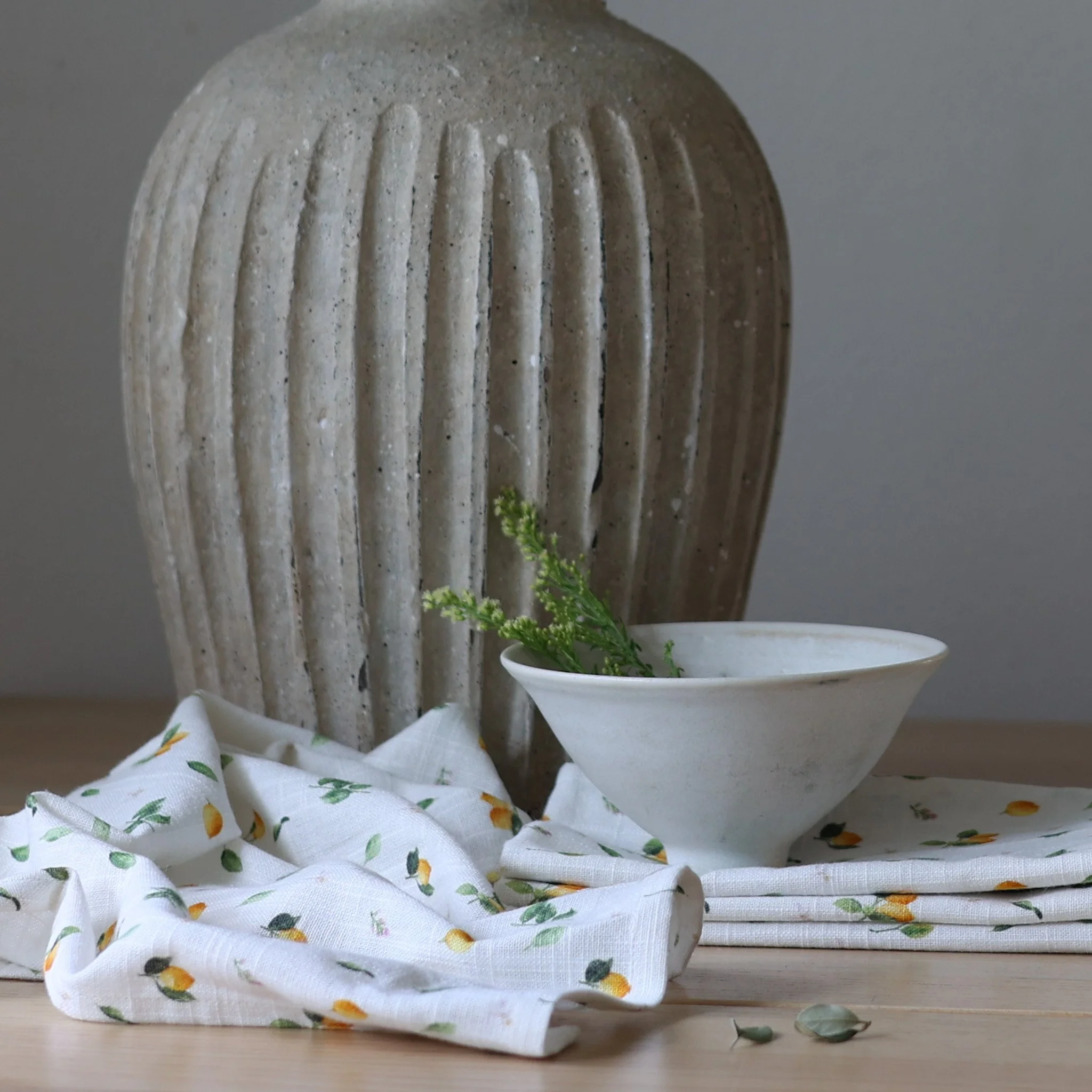 Table cloths, napkins, wallpaper and fabric designed in Australia, hand