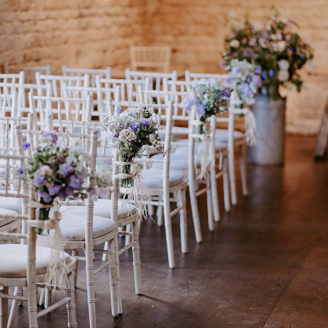 flowers-ceremony-chair-ends.jpg
