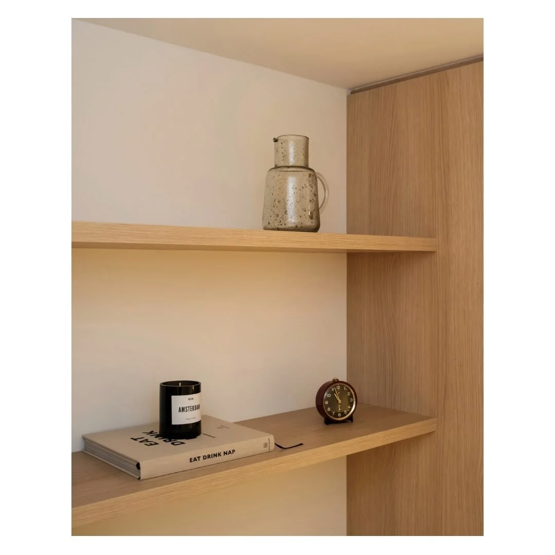 Home office details

Design by @studio___p3 
Photography by @justinreidross 

#homeoffice #warmminimalism #apartment #bespoke #neutral