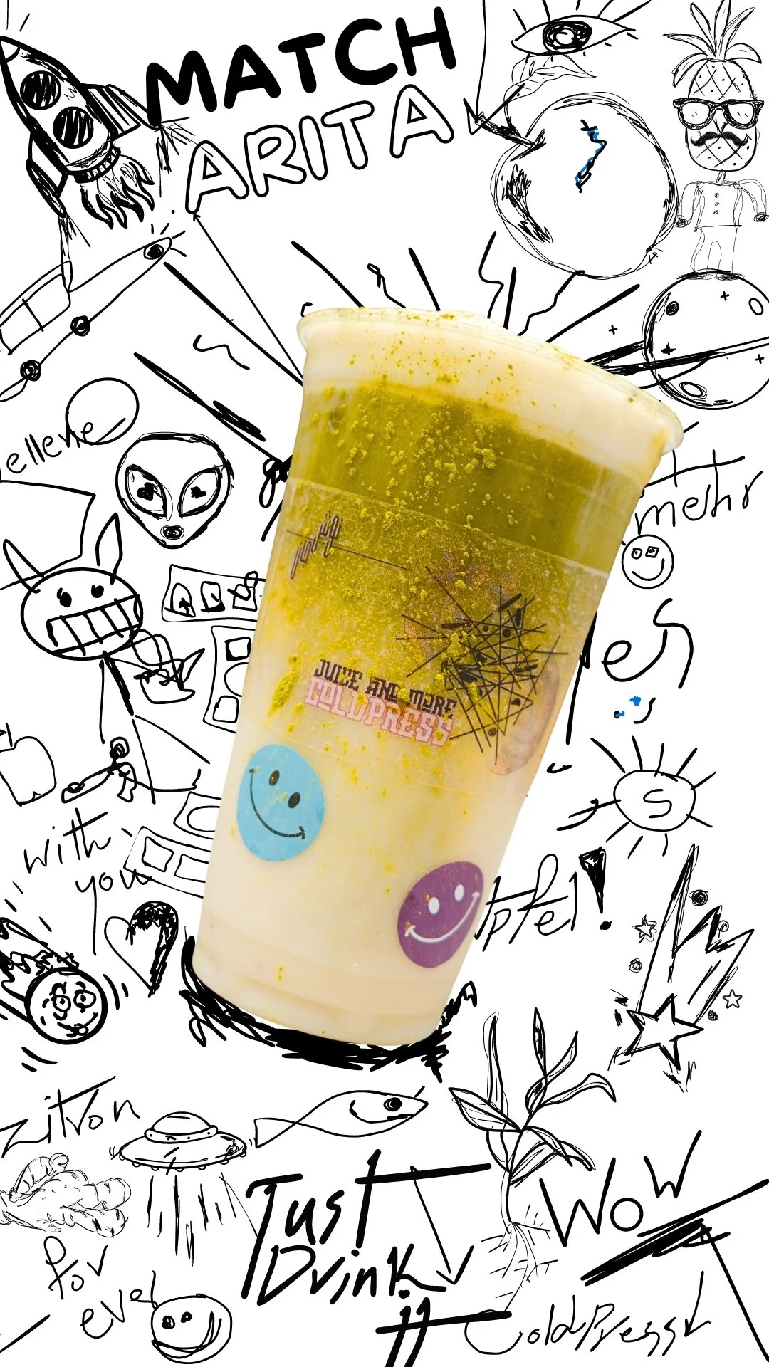 Ein Getränkebecher mit bunten Smileys und Aufklebern vor einer schwarz-weißen handgezeichneten Hintergrunder mit Astronauten, Tieren, Sternen und Textsprüchen.