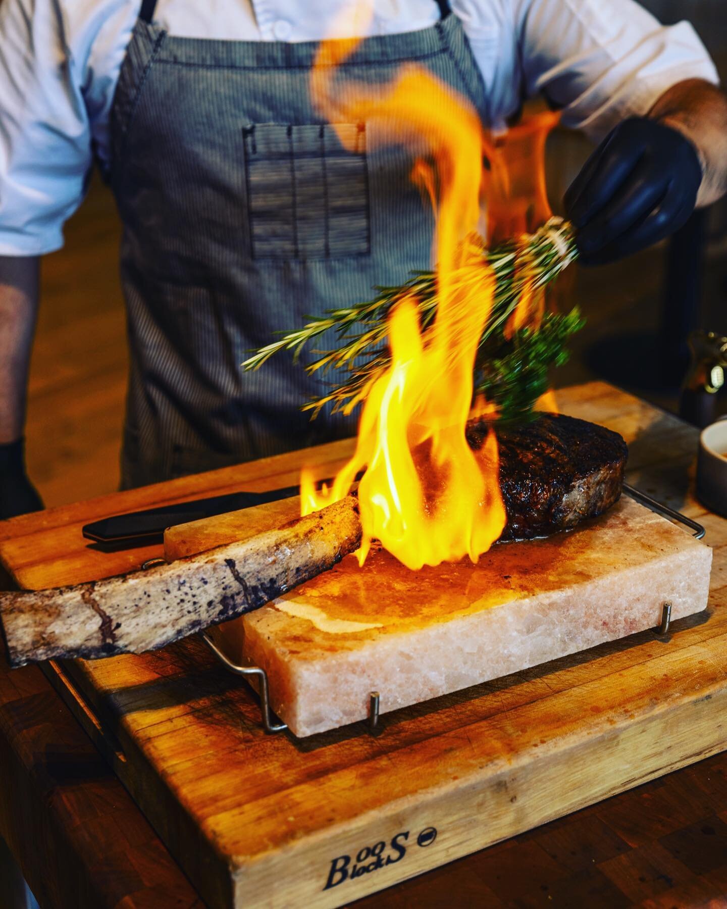 Fired up 🔥 to see our flaming 52 oz. Tomahawk featured in today&rsquo;s @denverpost!! #westinriverfront #flamingsteak #dinnerexperience #beavercreek @chefrichardsandoval #vailvalleydining