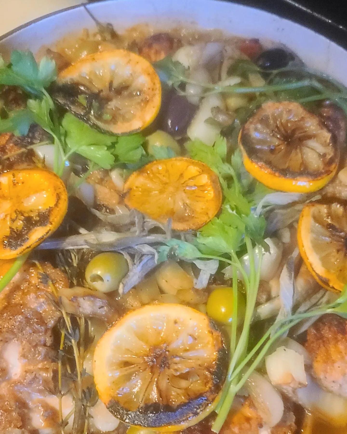 #chickenproven&ccedil;al #autumn style meal #potaufeu @lecreuset 
Ingredients:
Whole chicken breasts 4lbs
Trumpet mushrooms
Shallots
Garlic
Grape tomatoes 
Kalamata &amp; Green Olives
Fennel
Lemon
Dry white wine
Butter
Olive oil
Fresh Thyme Parsley S