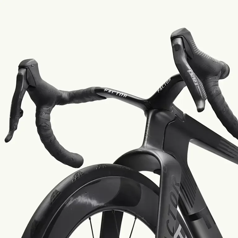 ONEâ__new-PDP_Feature-Card-ONE-01-COCKPIT_REDEFINED.webp