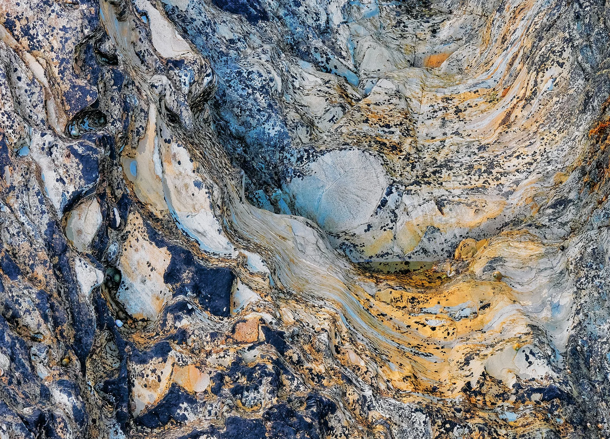 Blue Rocks Web 2048 long edge 9.jpg