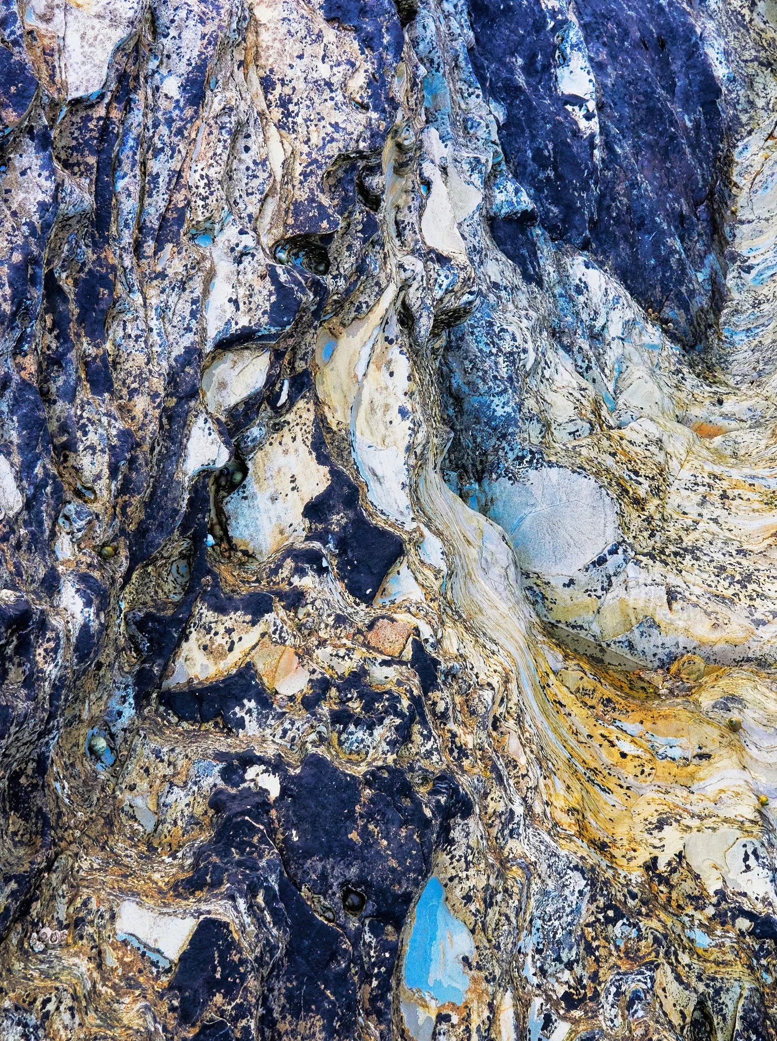 Blue Rocks Web 2048 long edge 10.jpg