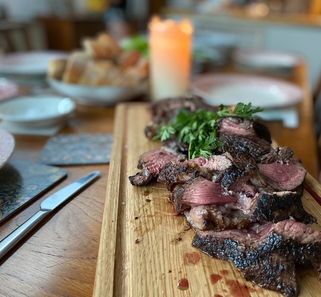 We love seeing The Acorn House products in your home. We delivered this Steak Board and a Sunday Board to Anna just as her dinner was ready - perfect timing! Make sure to tag us at @theacornhouseco when you share your Acorn House pieces.