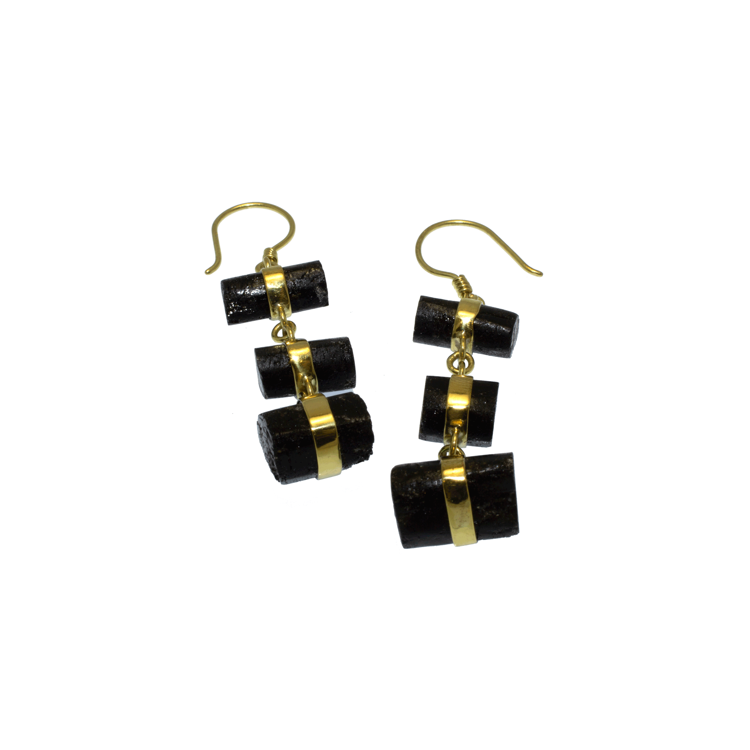 brass-and-black-tourmaline-barrel-earrings-safe-products.gif