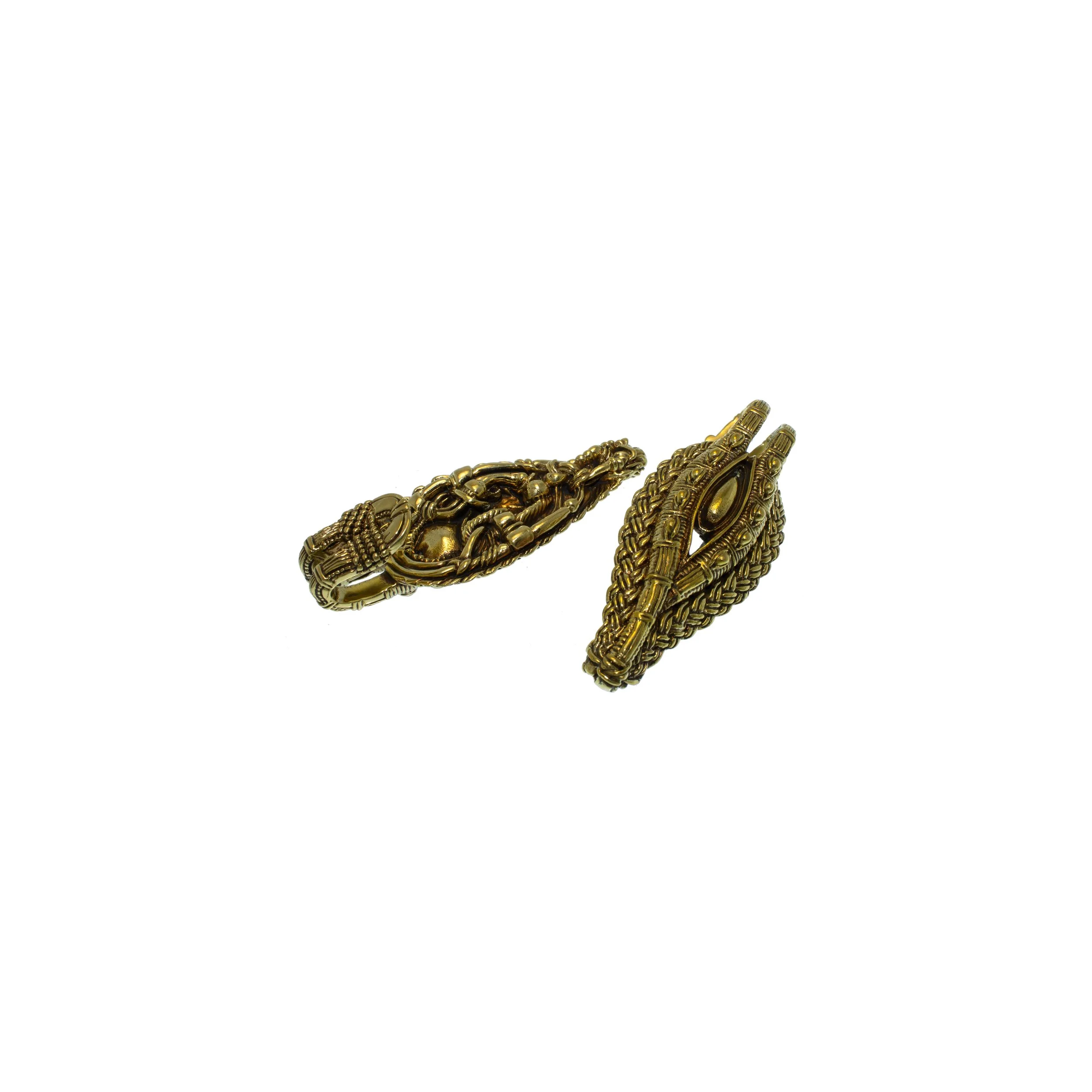 brass-sheild-of-braids-weights-safe-products.jpg