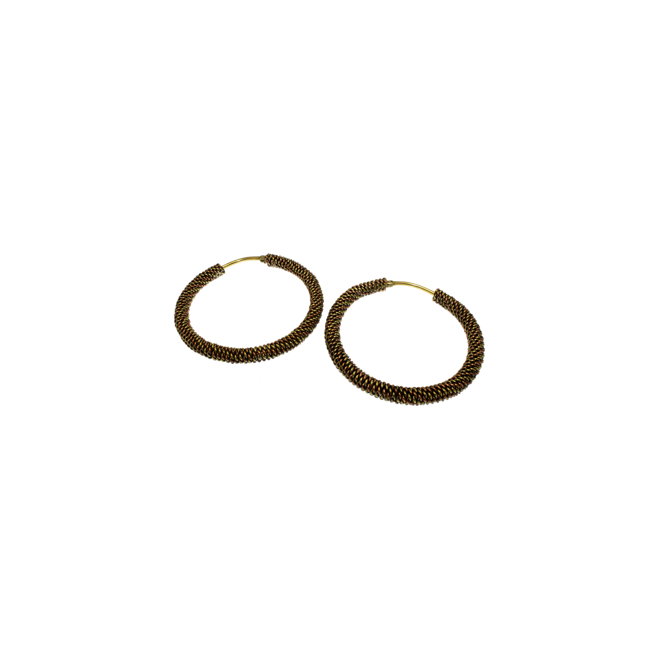 brass-and-copper-braided-hoops-safe-products.gif